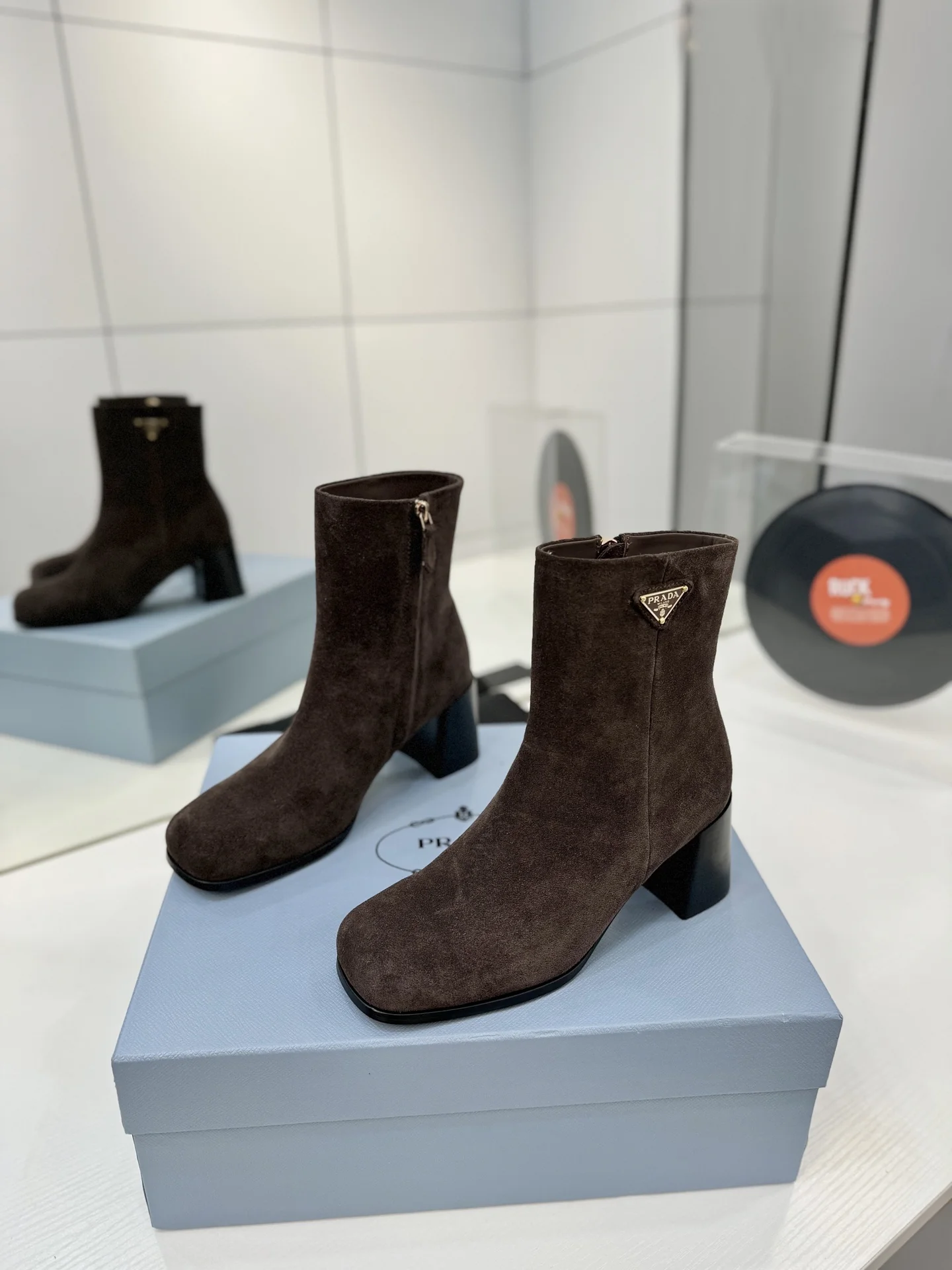PRADA Booties Cow Leather Brown-Black EU35-41 C60202609110636 - Image 2