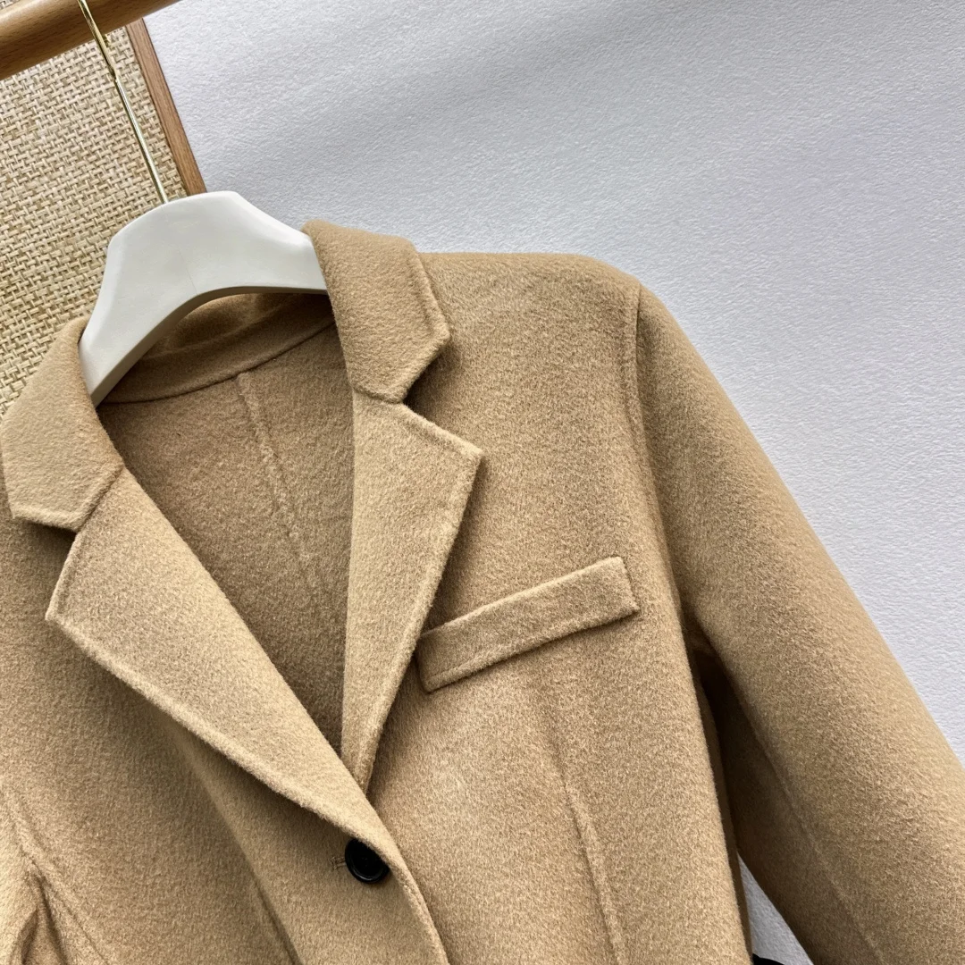 PRADA Coats Merino Wool Camel-Black S-L H70202609062128 - Image 4