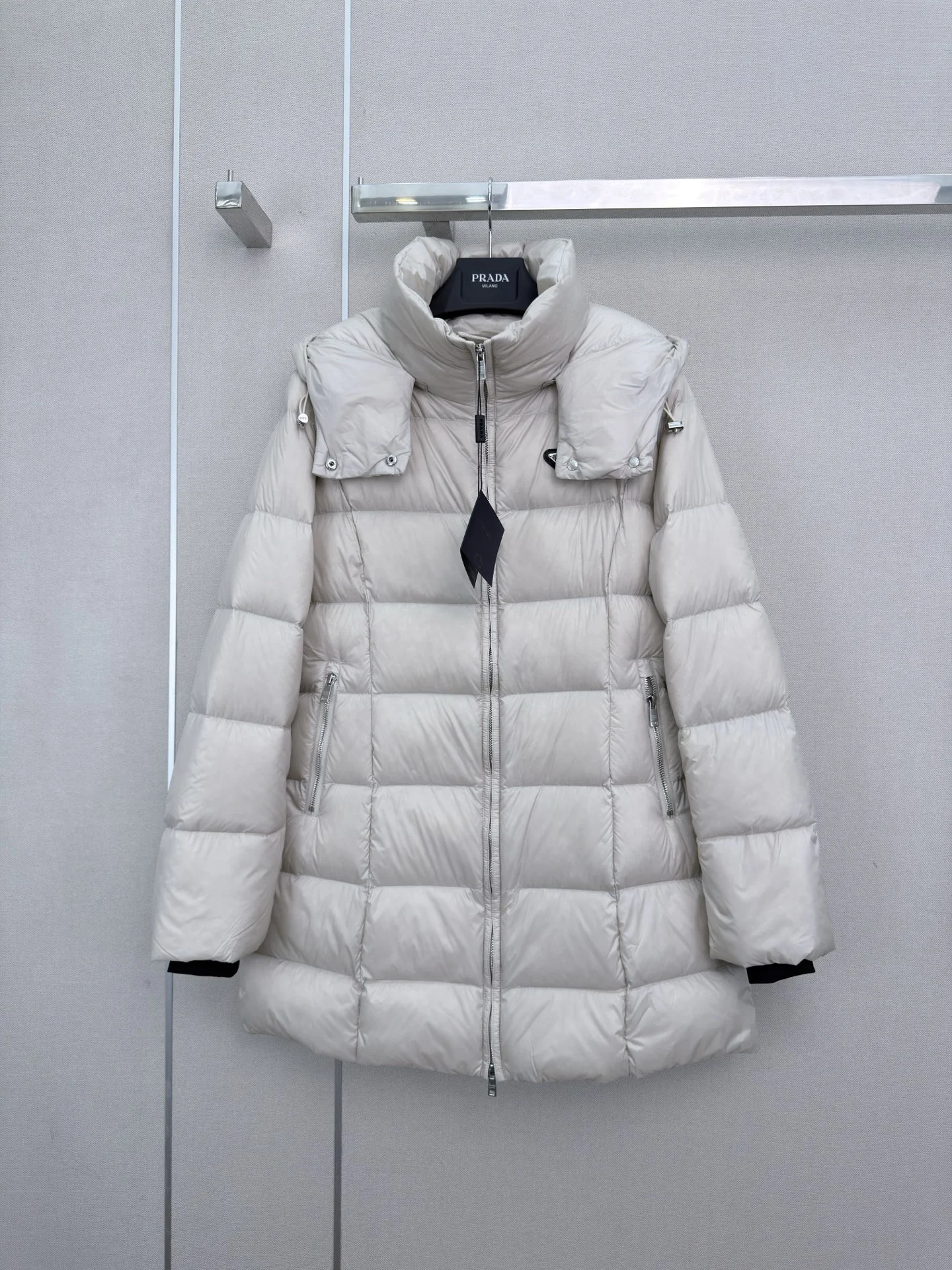 PRADA Coats White-Black S-L F40202609061073