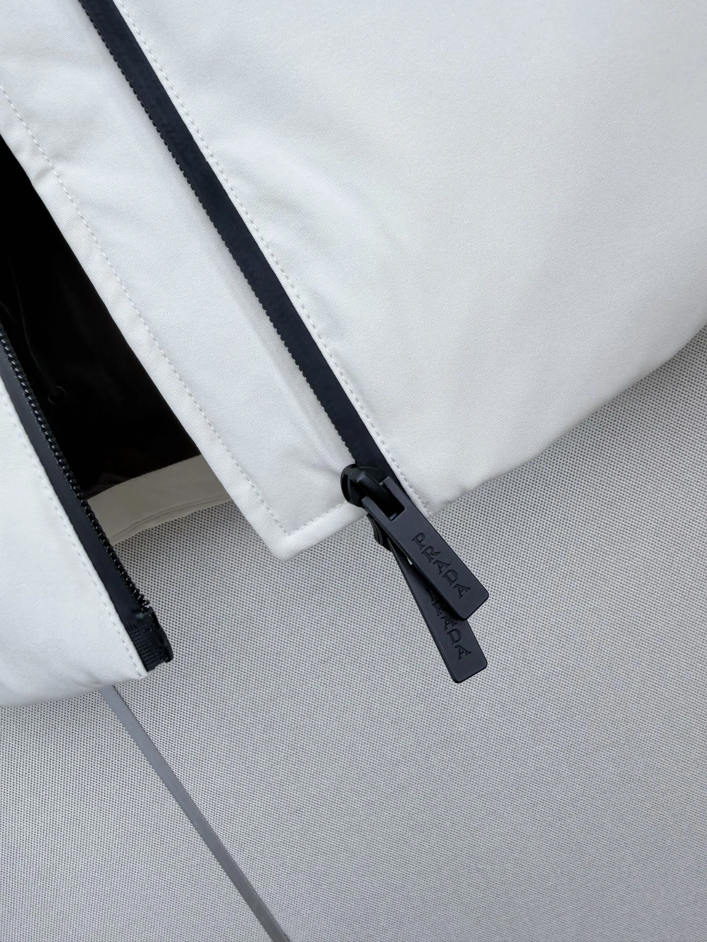 PRADA Jackets White-Black S-L F40202609061117 - Image 9