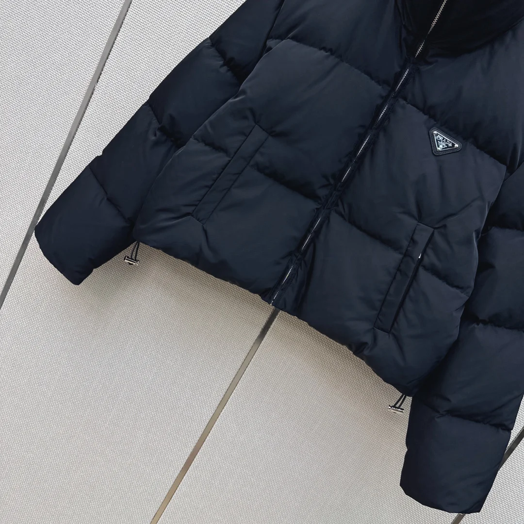 PRADA Jackets White Duck Down Black-Tan 36-40 D75202609060595 - Image 5