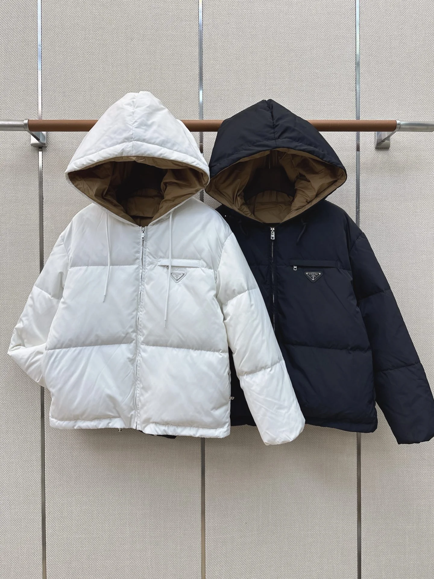PRADA Jackets White Duck Down White-Black 36-40 E00202609062180