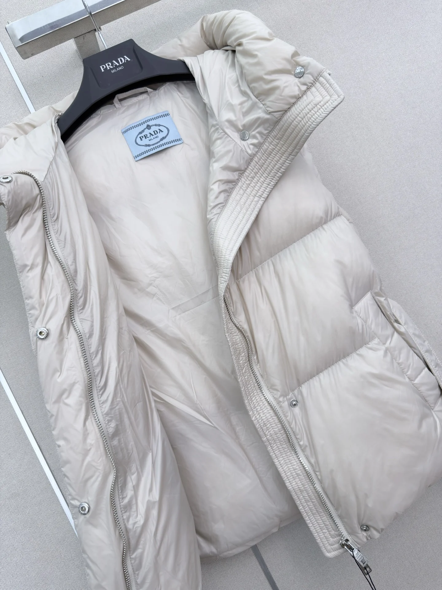 PRADA Jackets White Goose Down Beige-Black S-L D90202609062681 - Image 4