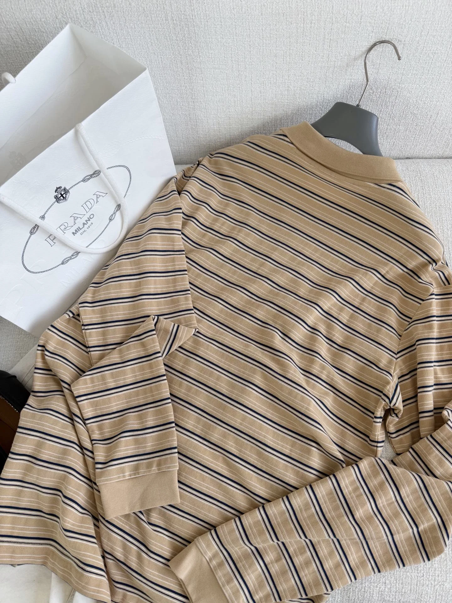 PRADA Polos Beige-Navy S-L B25202609063132 - Image 9