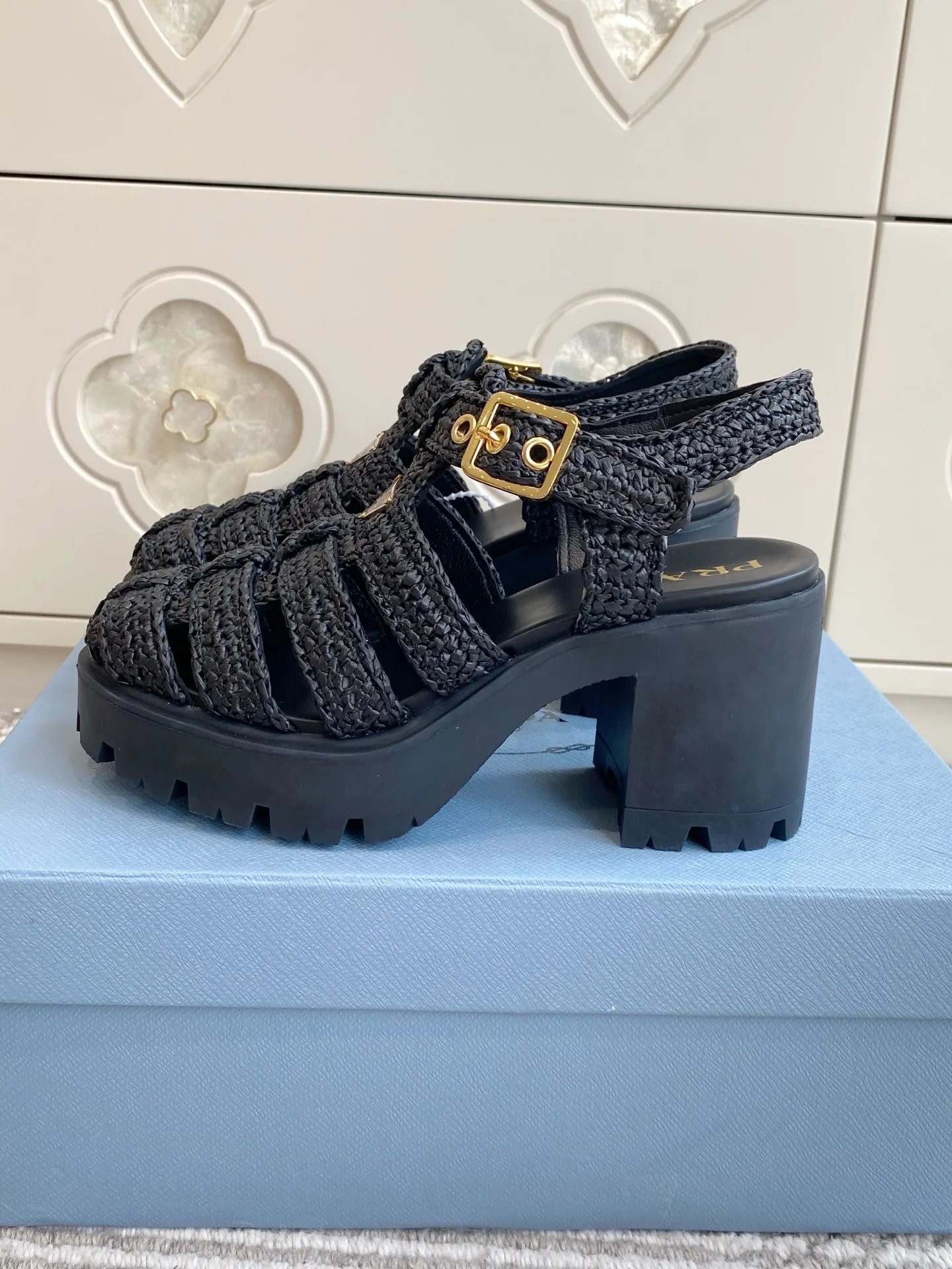 PRADA Sandals Raffia Black-Gold EU35-40 C40202609110550 - Image 5