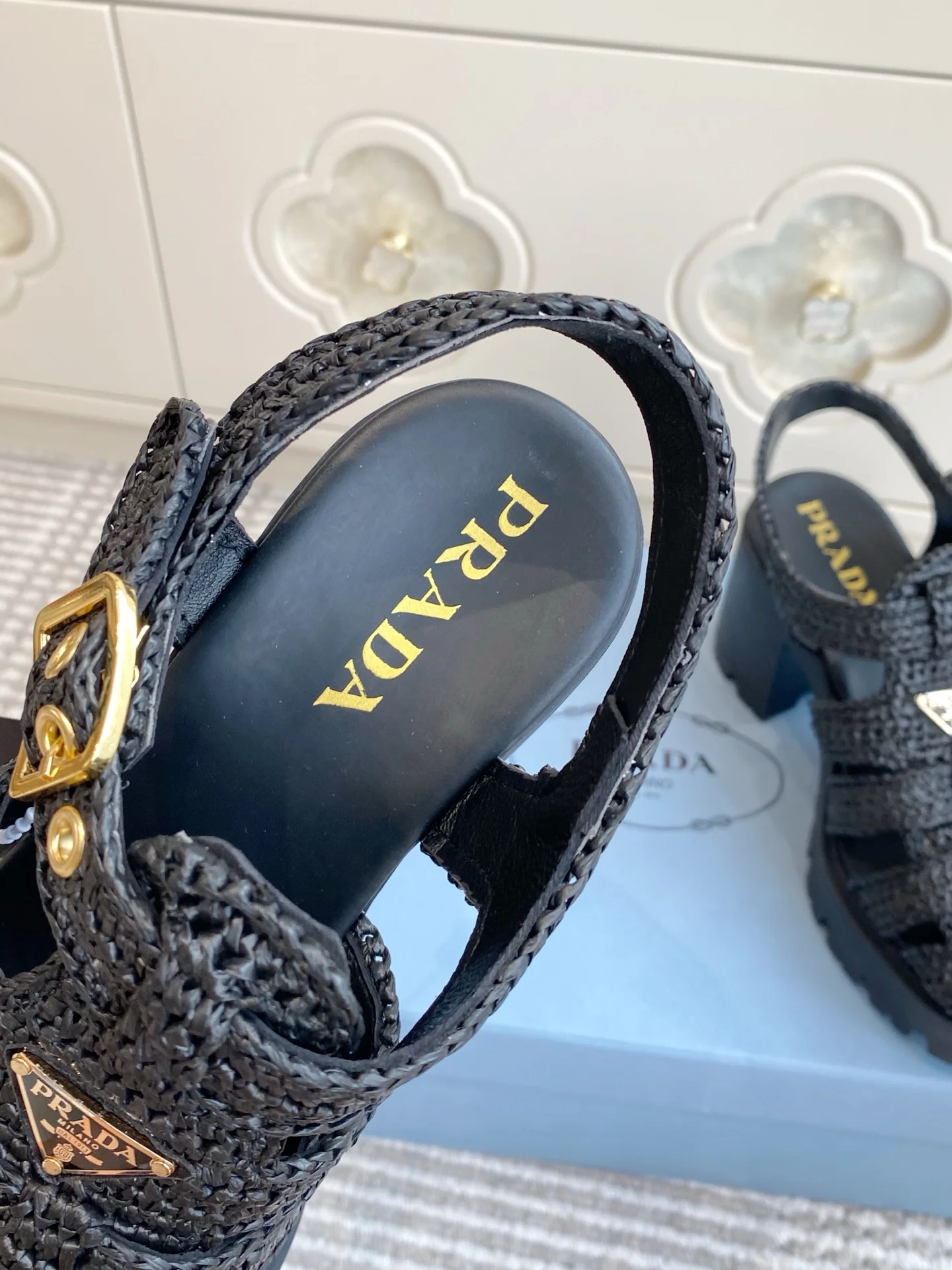 PRADA Sandals Raffia Black-Gold EU35-40 C40202609110550 - Image 9