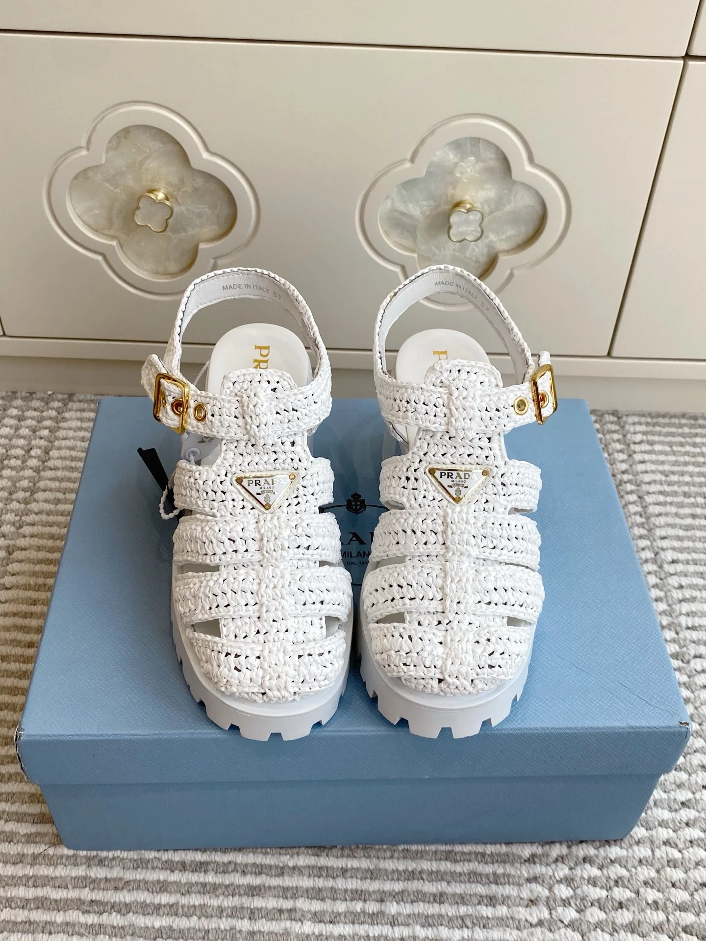 PRADA Sandals Raffia White-Gold EU35-40 C40202609110551 - Image 4