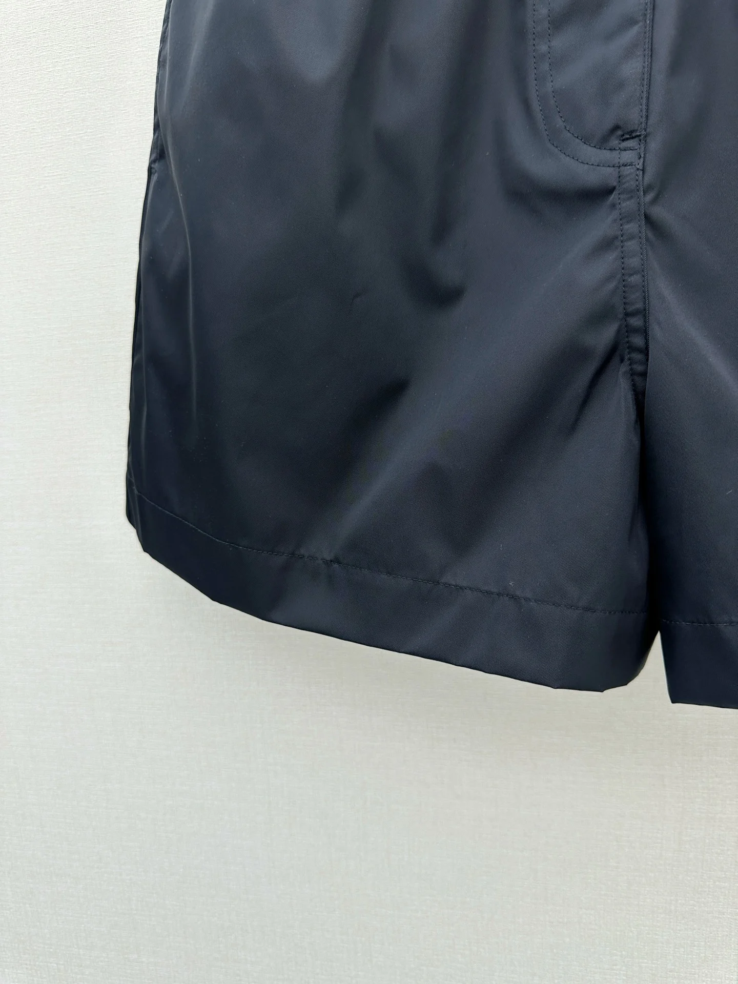 PRADA Shorts Black S-L B25202609061340 - Image 3
