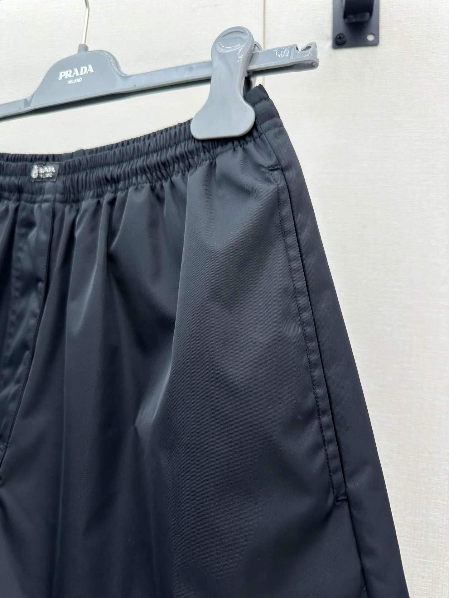 PRADA Shorts Black S-L B25202609061340 - Image 5