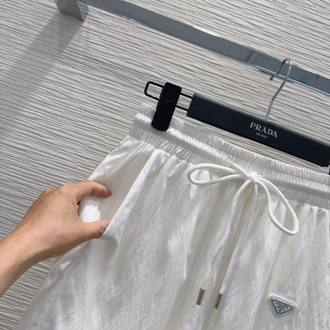 PRADA Shorts White S-M-L A85202609061917 - Image 3