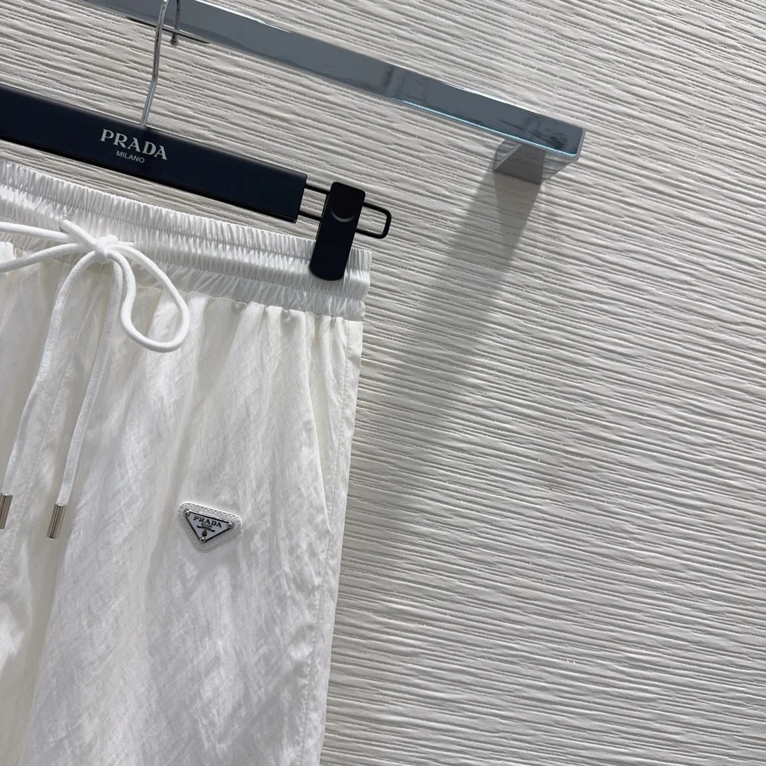 PRADA Shorts White S-M-L A85202609061917 - Image 4