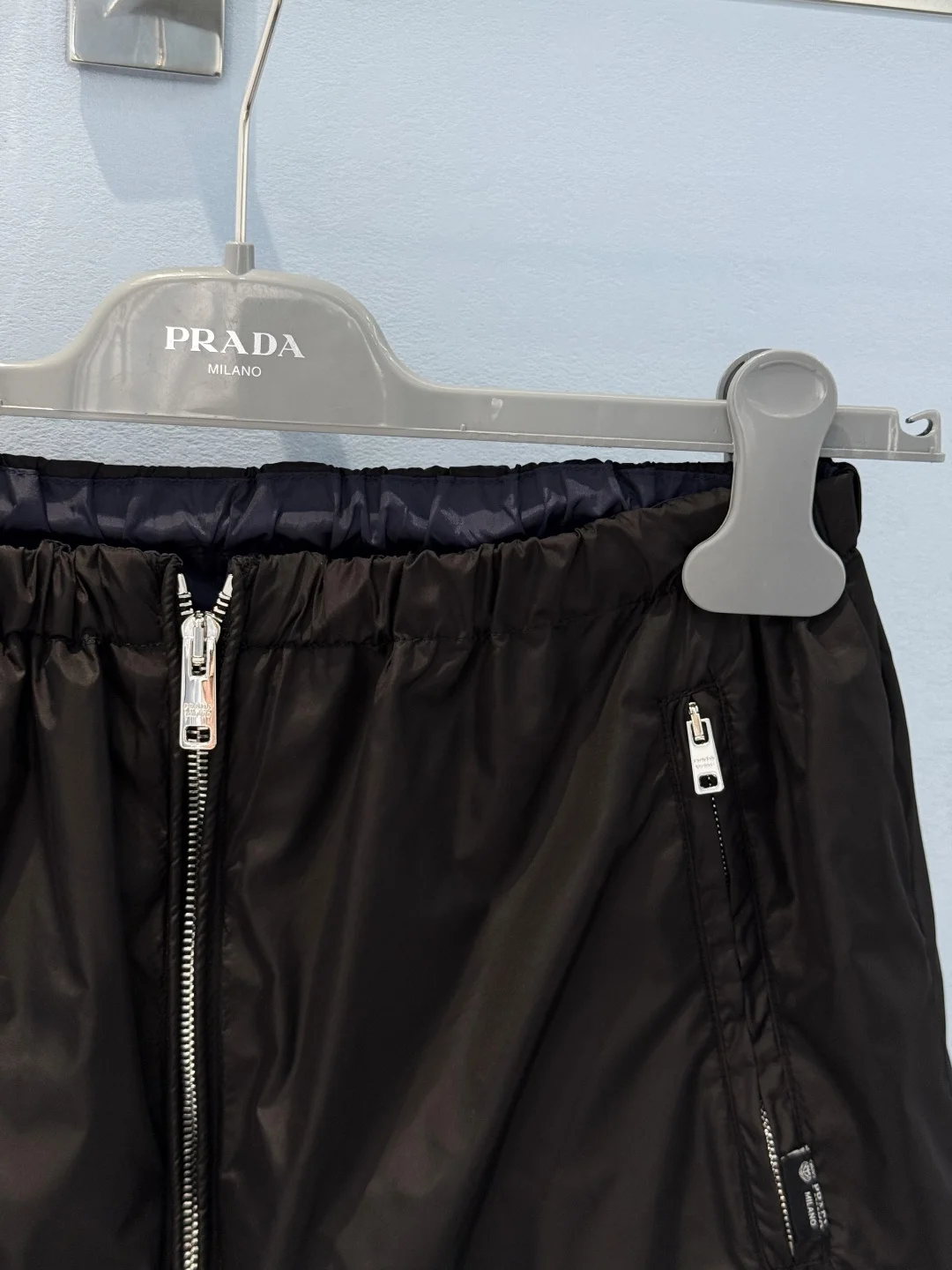 PRADA Skirts Nylon Black S-M-L B60202609062276 - Image 4