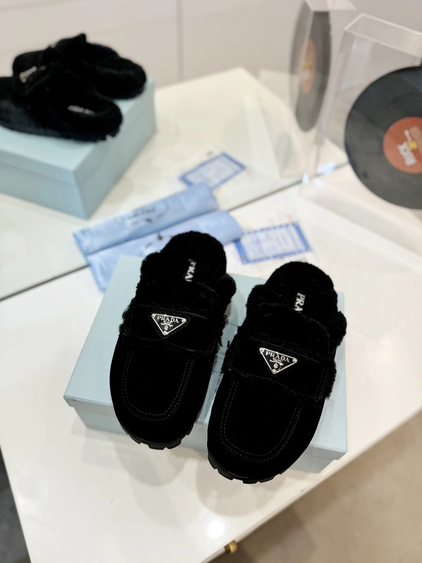PRADA Slippers Black-Silver B60202609110656 - Image 3