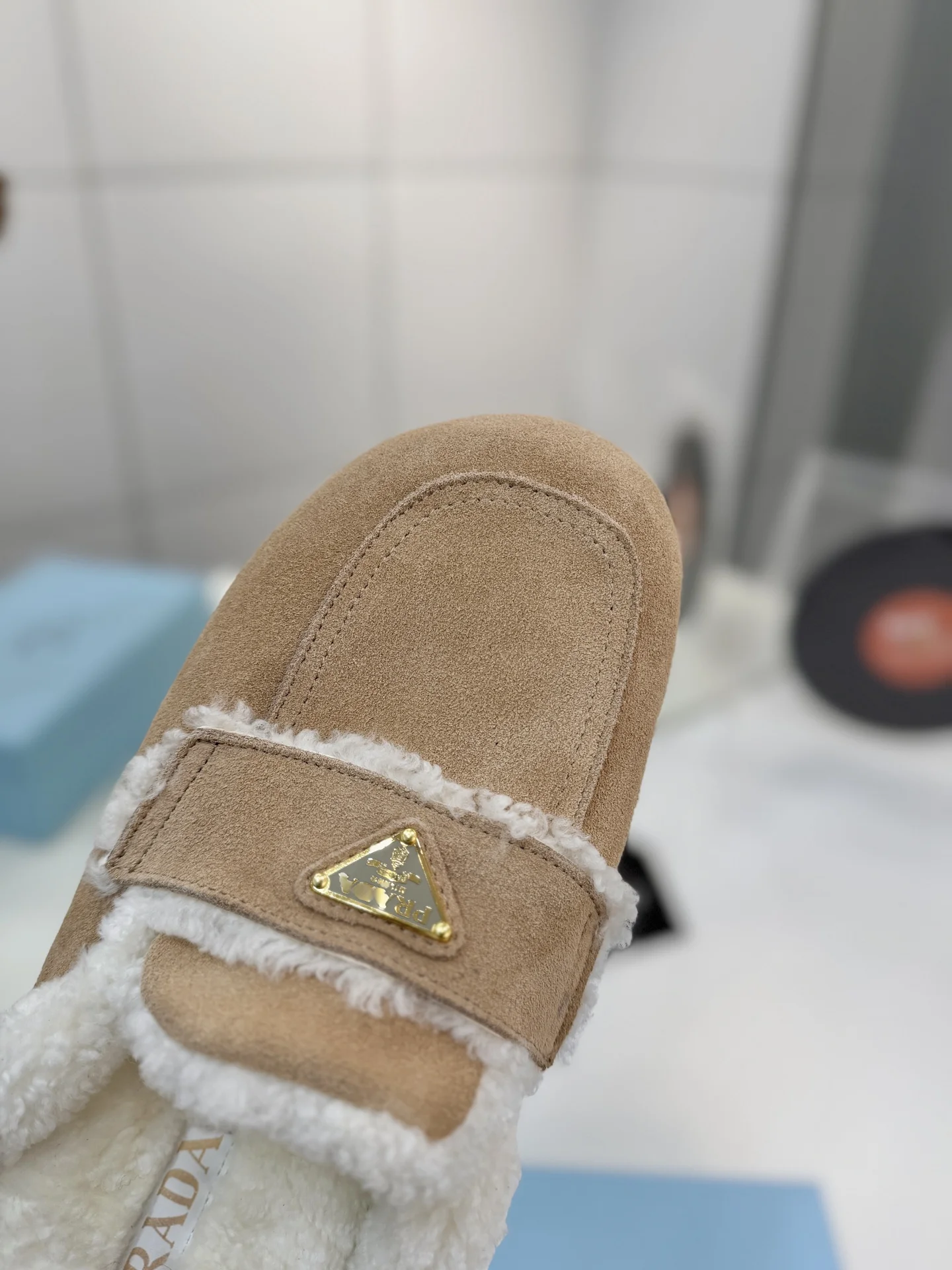PRADA Slippers Suede Wool Beige-White EU35-42 B60202609110654 - Image 5