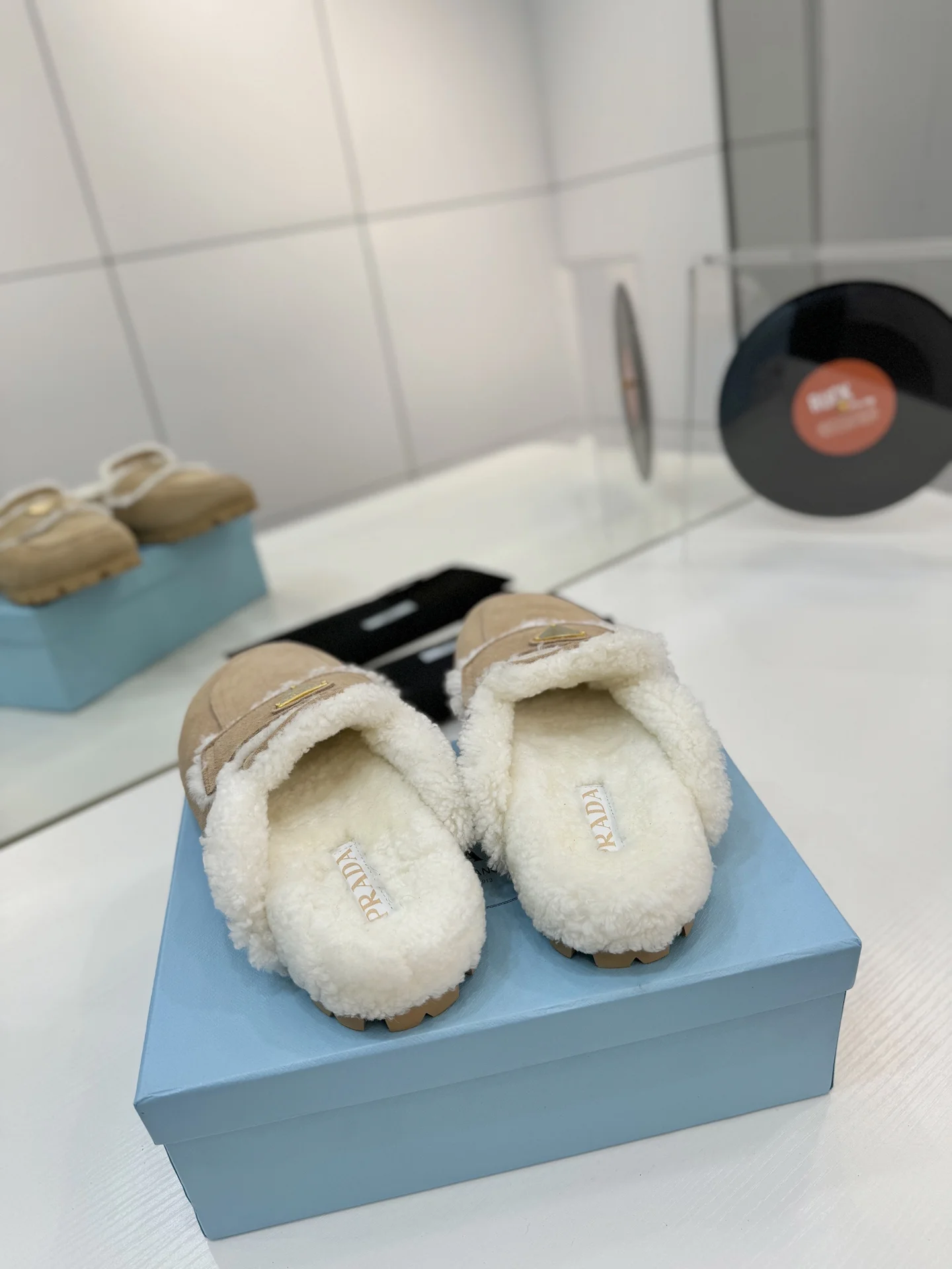 PRADA Slippers Suede Wool Beige-White EU35-42 B60202609110654 - Image 8