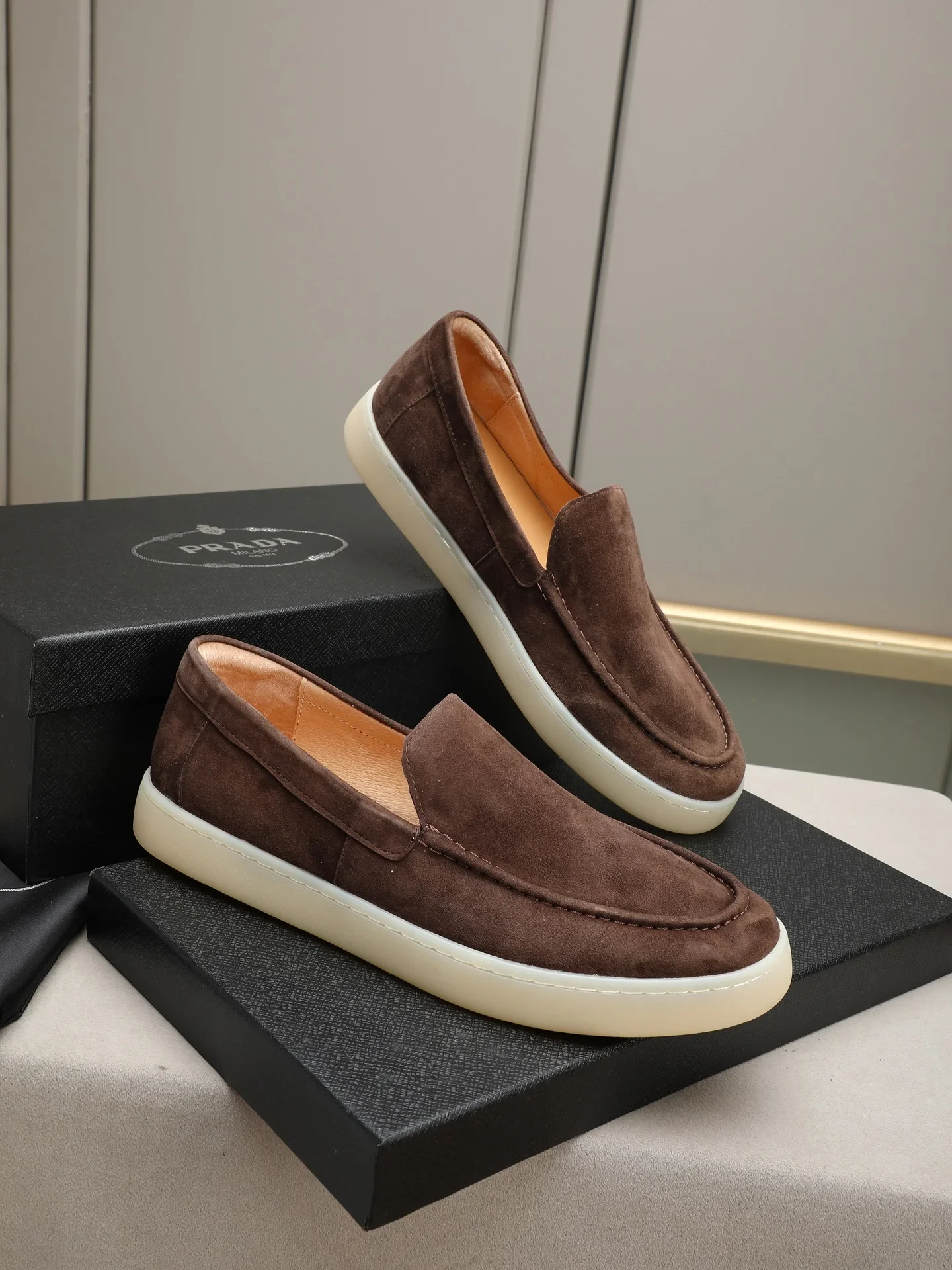 PRADA Sneakers Leather Brown-Cream EU38-44 B20202609112035 - Image 4
