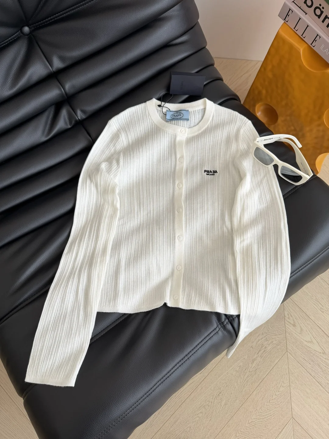 PRADA Sweaters Metallic Yarn Black-Brown-White S-L B45202609060355 - Image 4