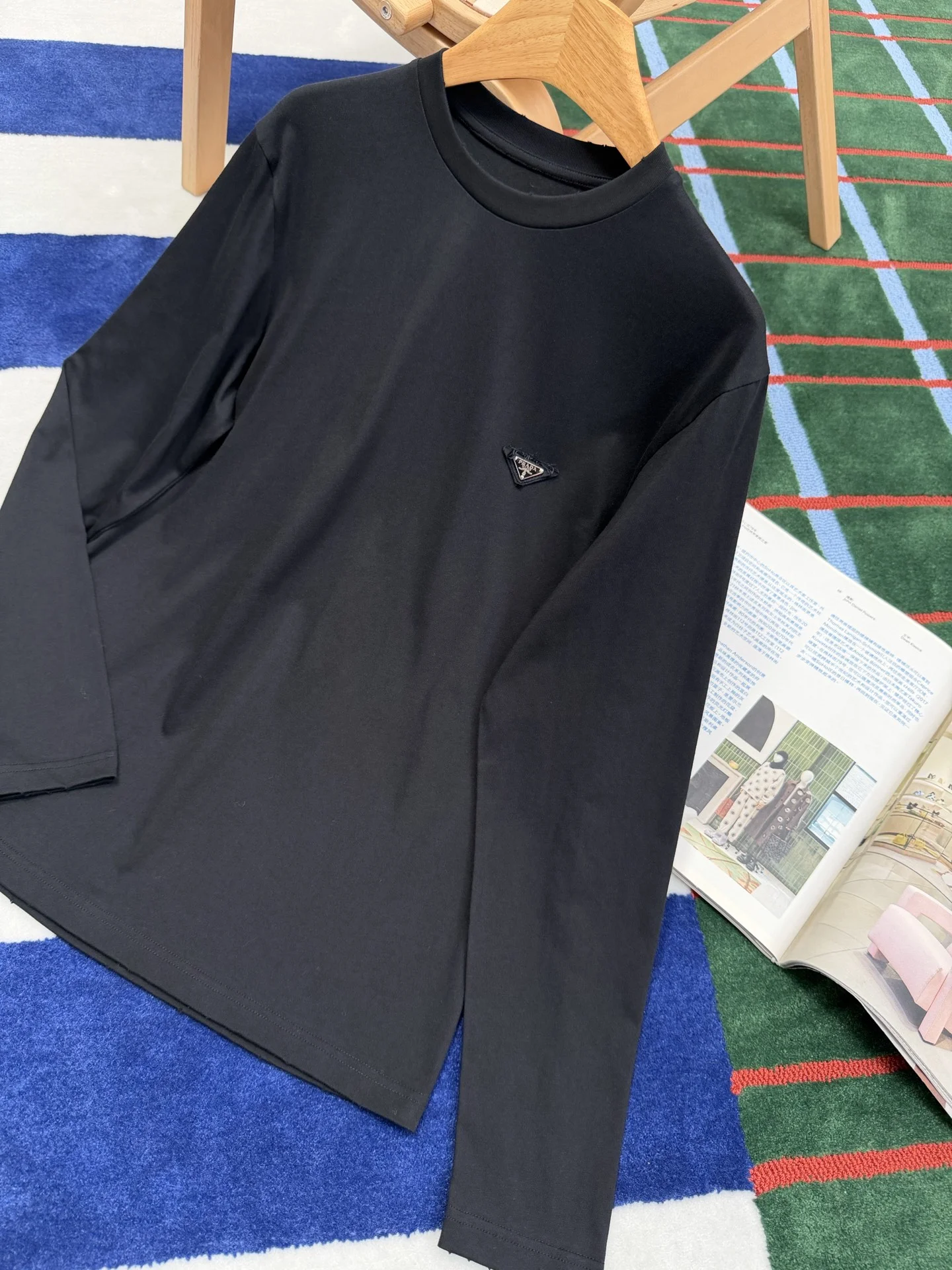 PRADA T-shirts Black S-L B05202609061404 - Image 3