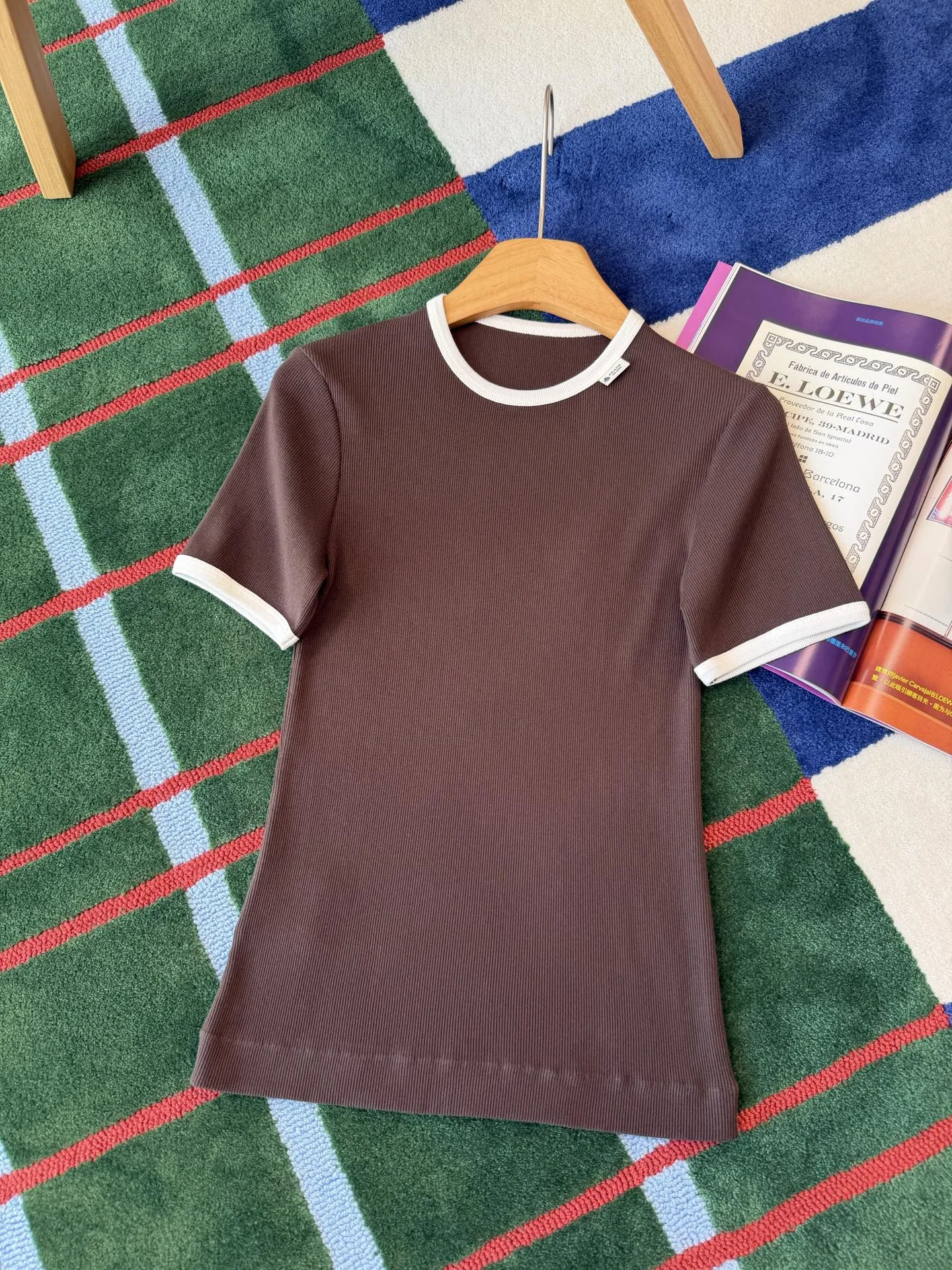 PRADA T-shirts Ribbed Knit Brown-White S-L A85202609061763