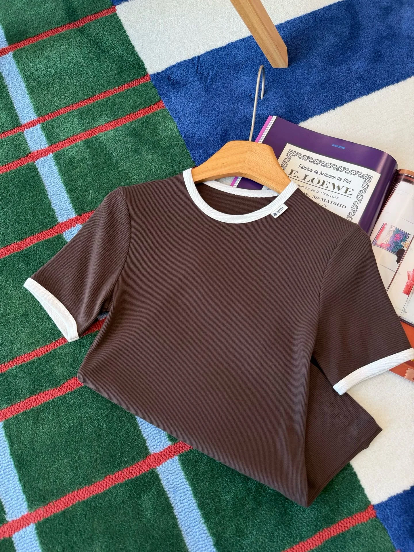 PRADA T-shirts Ribbed Knit Brown-White S-L A85202609061763 - Image 7