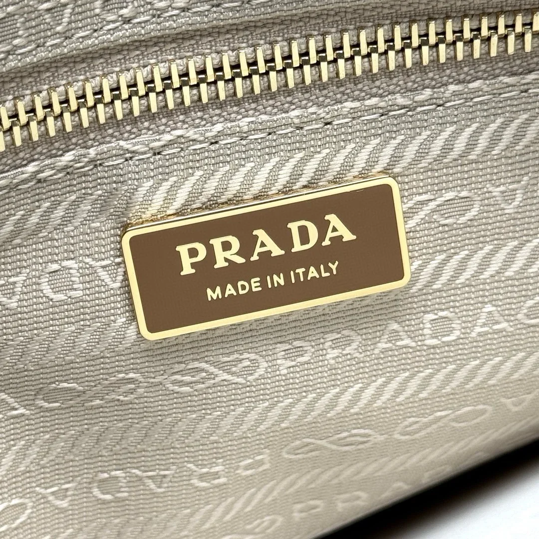 PRADA Totes Bags Oil Wax Leather Brown-Gold 38X30X12CM G60202609090414 - Image 9