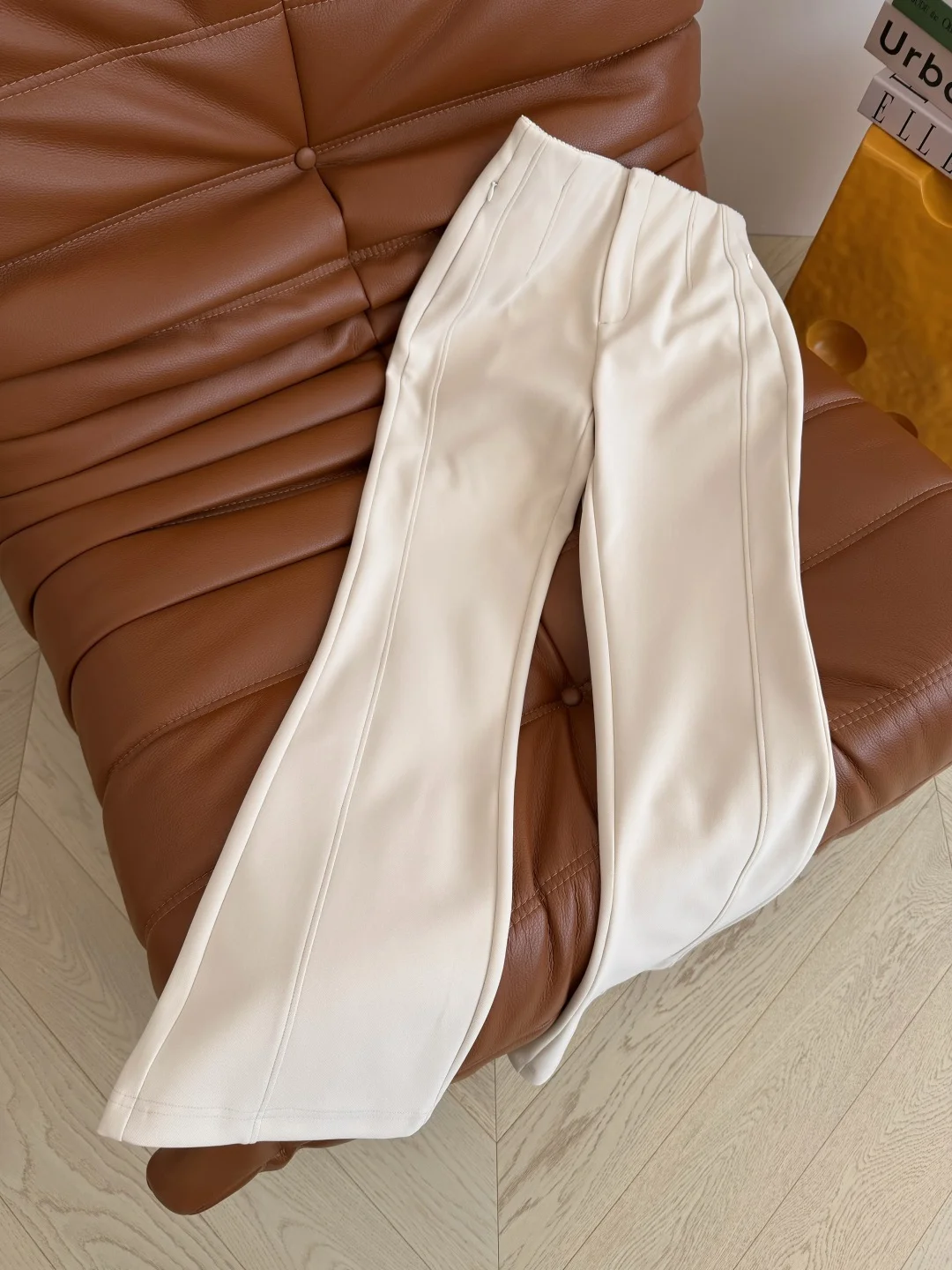 PRADA Trousers Black-Cream S-L B35202609063536 - Image 2