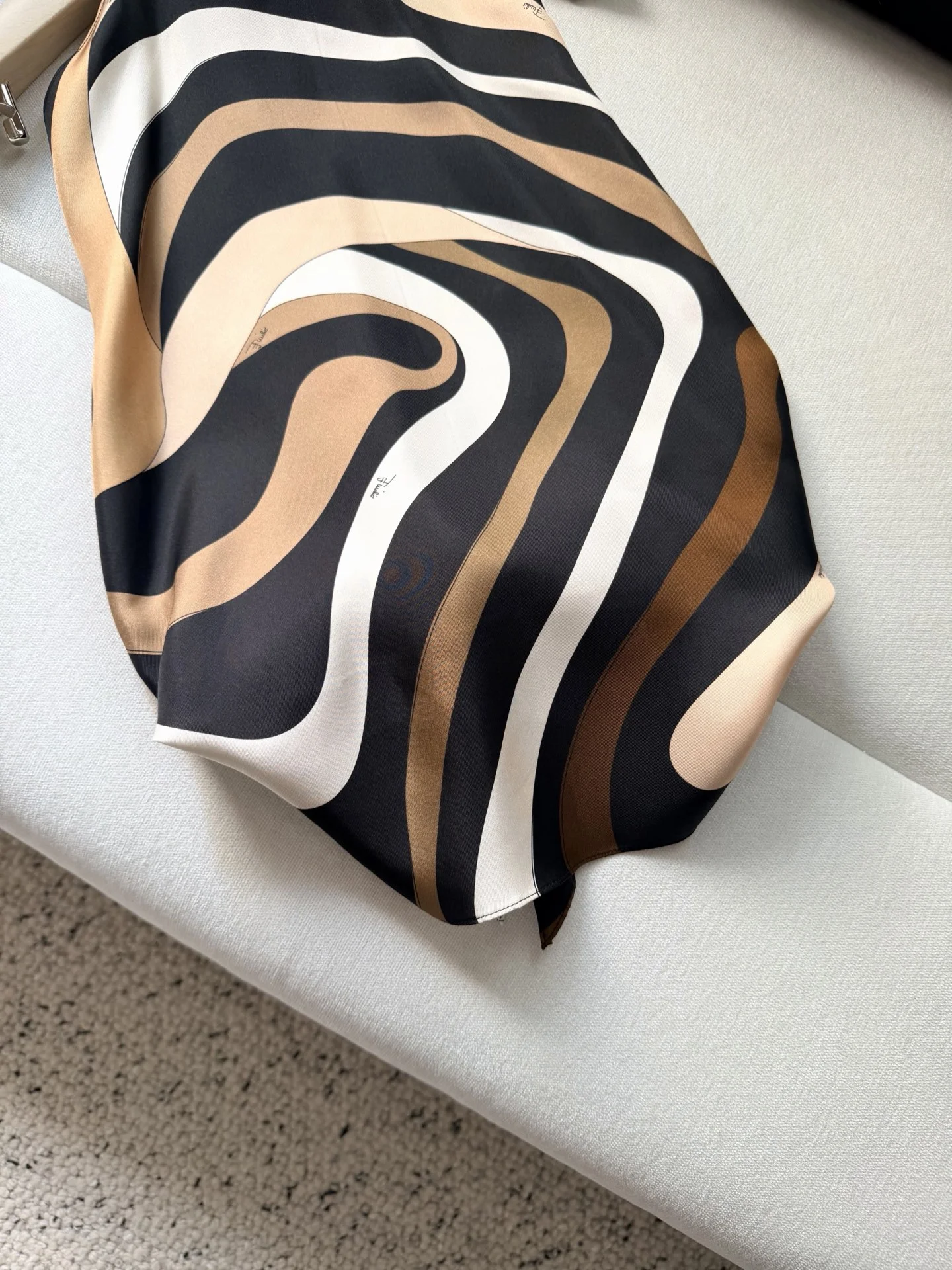 PUCCI Shirts Silk Twill Black-Brown-White One Size C25202609060962 - Image 7