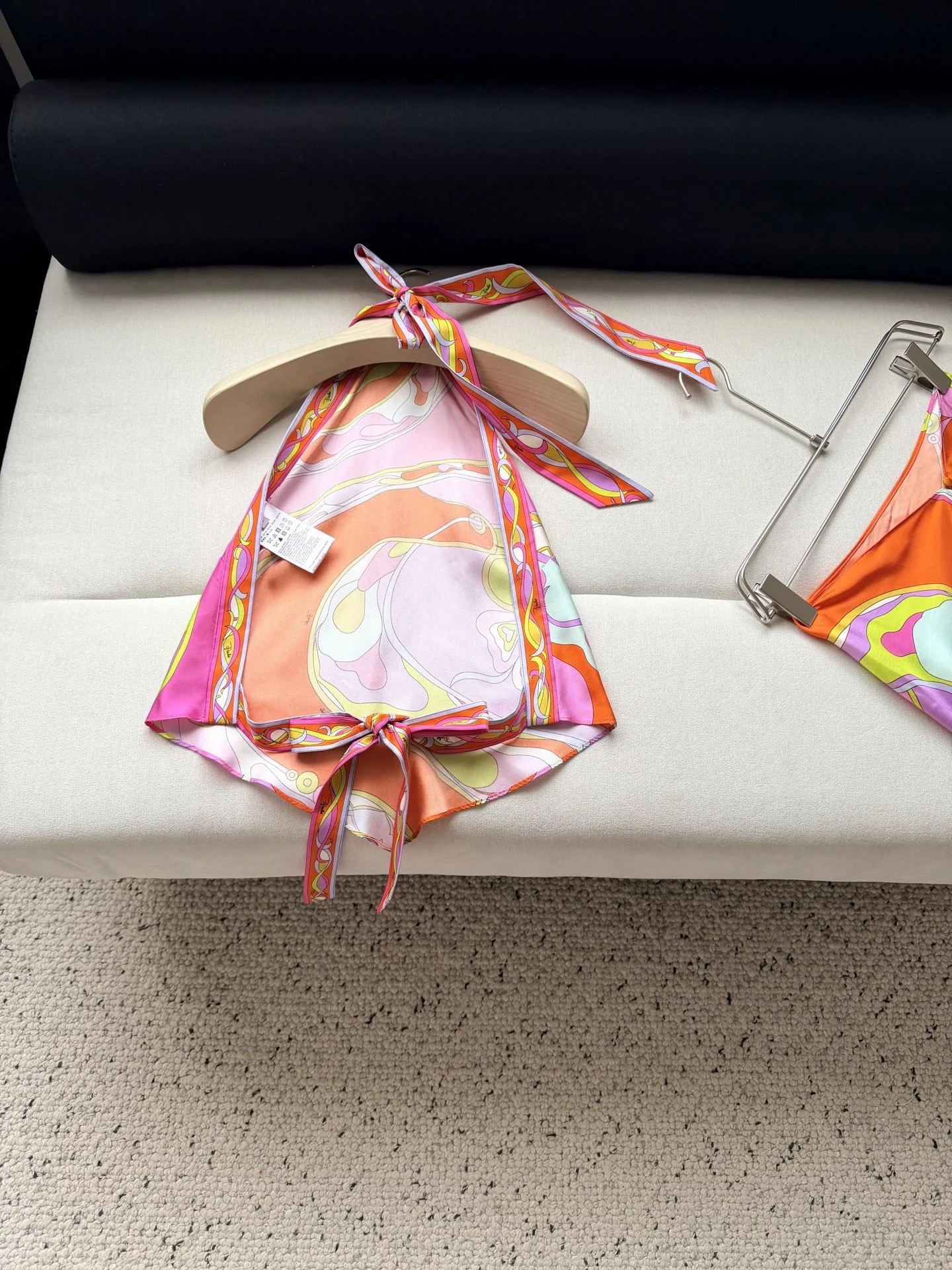 PUCCI Swimwear Silk Twill Pink-Orange-Yellow-Purple One Size C25202609062403 - Image 9