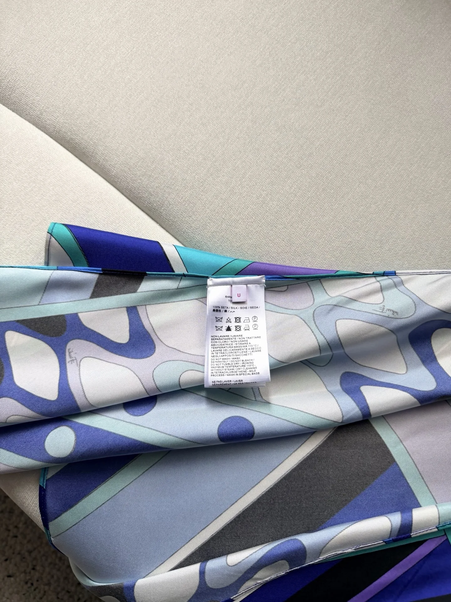 PUCCI T-shirts Silk Blue-Purple One Size C25202609063520 - Image 8