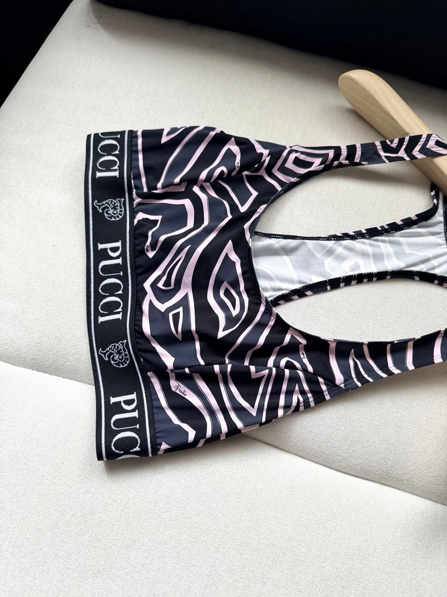PUCCI Vests Black-Pink S-L C25202609060968 - Image 7