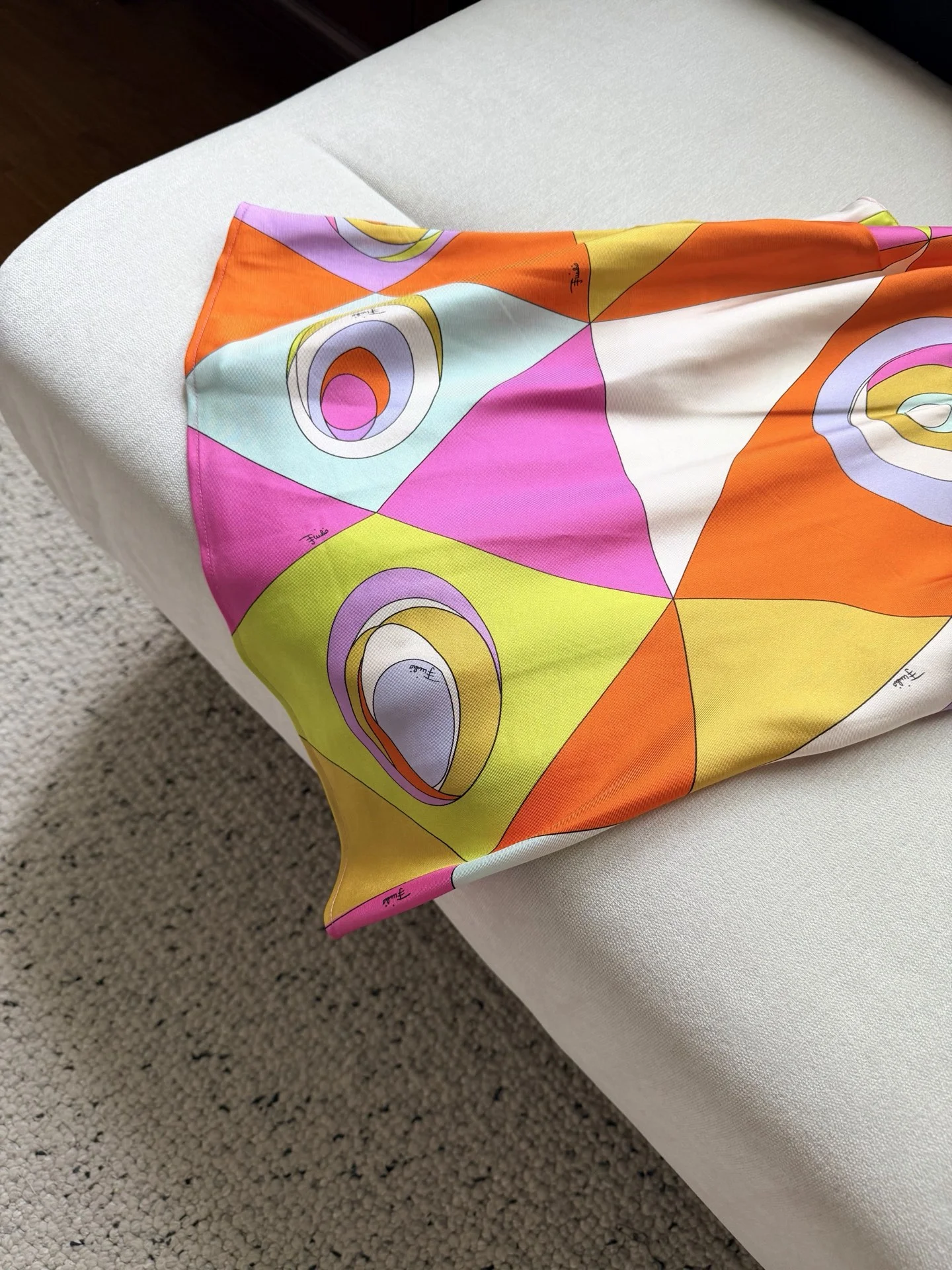 PUCCI Vests Orange-Pink-Yellow-Purple-White-Green S-L C25202609062431 - Image 6