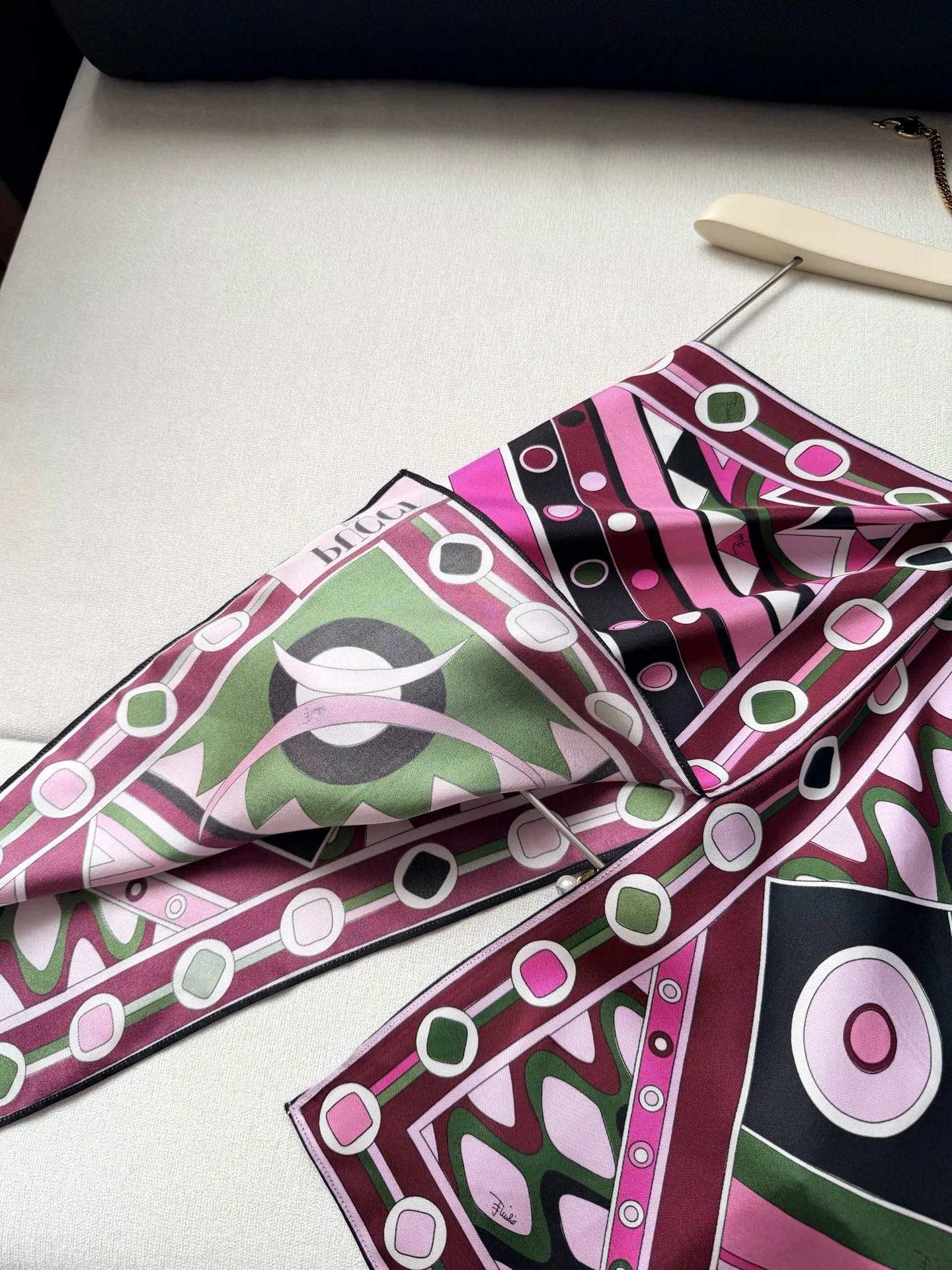 PUCCI Vests Silk Pink-Green-Black-White One Size C25202609062421 - Image 8