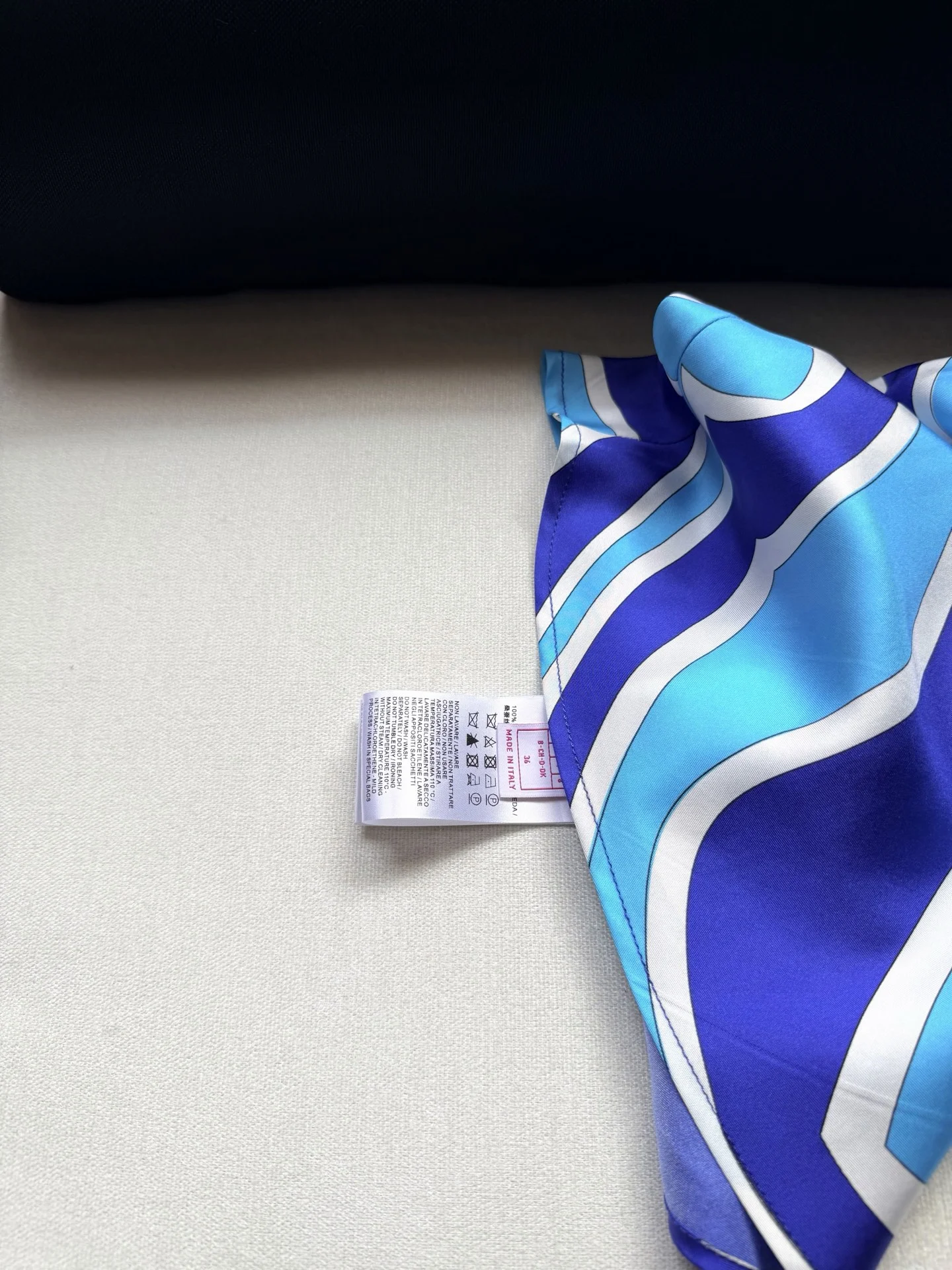 PUCCI Vests Silk Twill Blue-White 36-42 C25202609062416 - Image 8