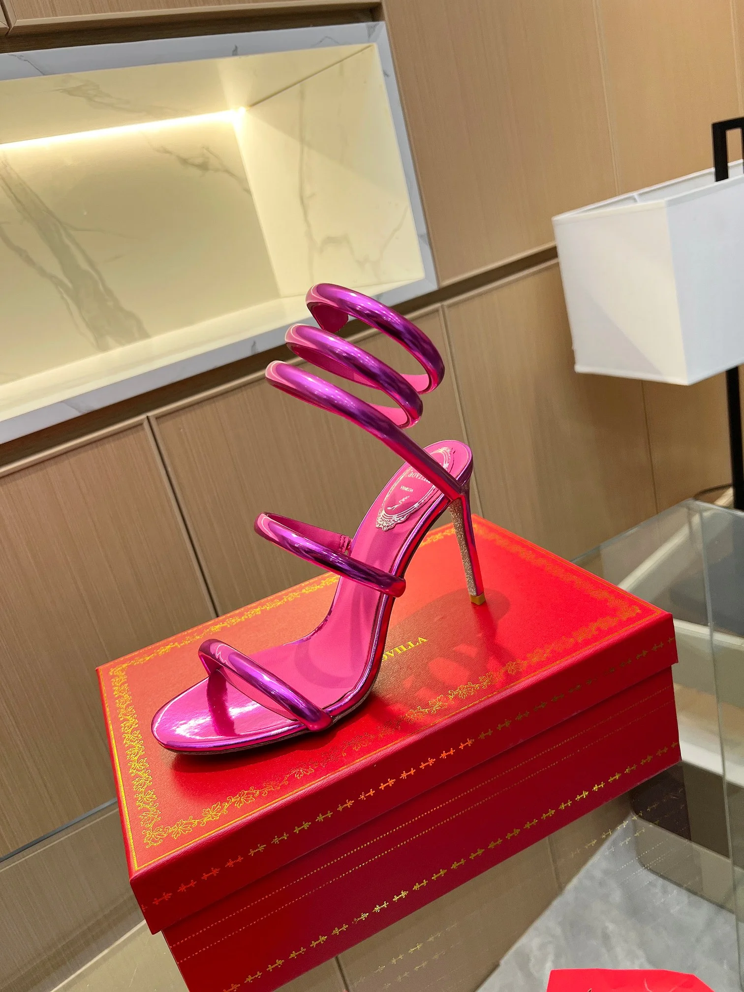 ROGER VIVIER Sandals Velvet Pink-Silver EU35-39 B70202609110401