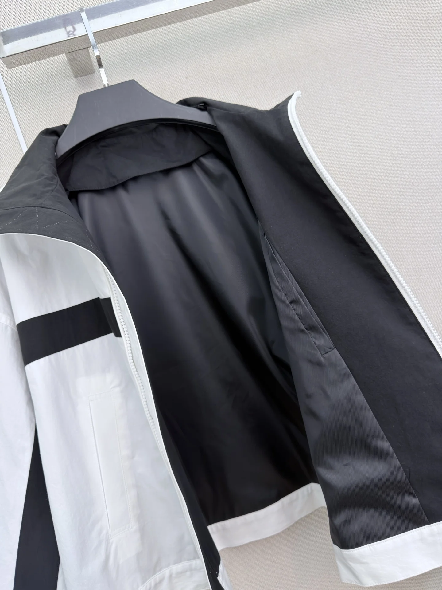 SAINT LAURENT Jackets White-Black S-L C20202609061959 - Image 5