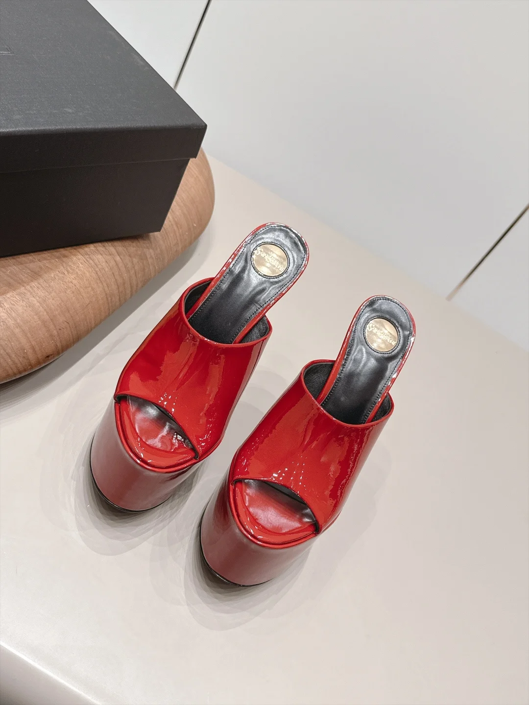 SAINT LAURENT Mules Patent Leather Sheepskin Red-Black EU35-39 C10202609111549