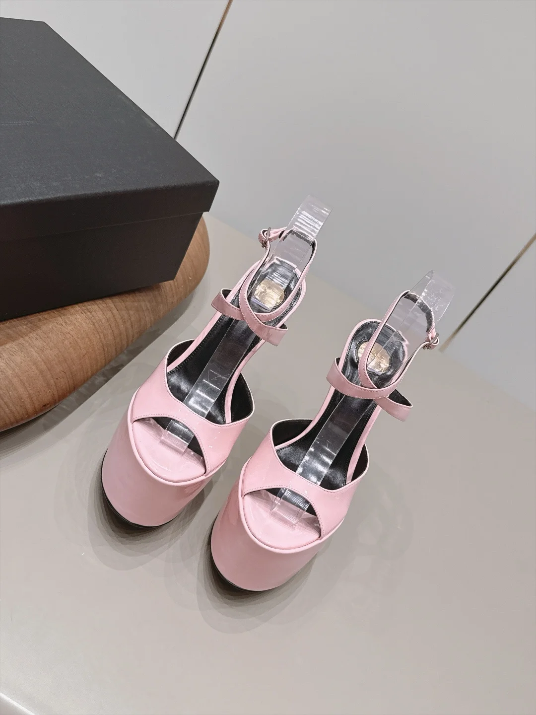 SAINT LAURENT Sandals Pink-Black C20202609111551