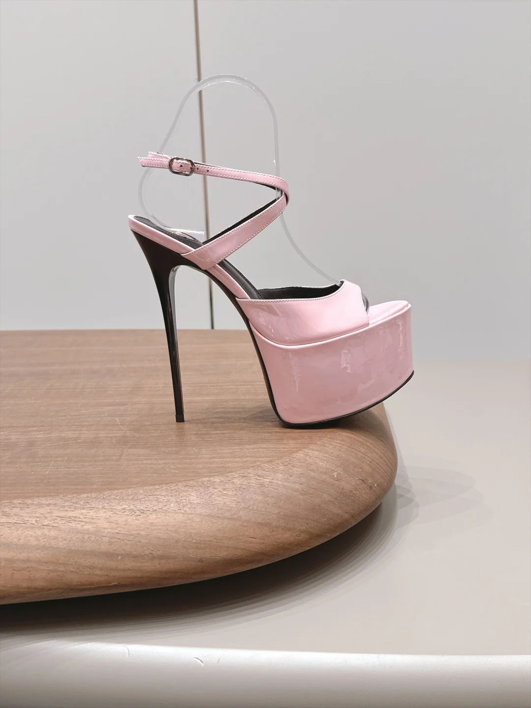 SAINT LAURENT Sandals Pink-Black C20202609111551 - Image 5