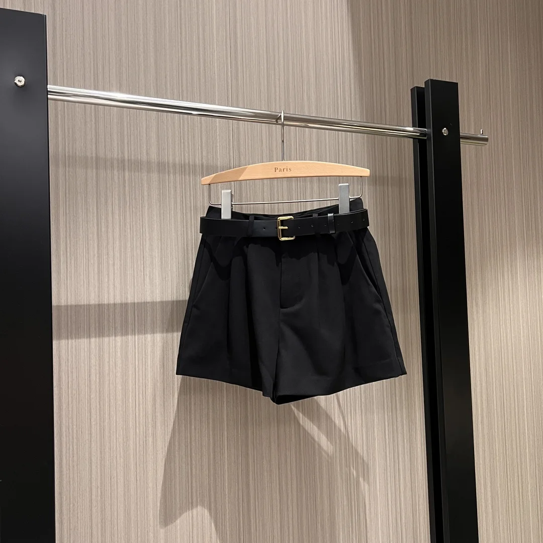 SAINT LAURENT Shorts Black-Gold S-L B30202609062828
