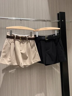 Alternative view of SAINT LAURENT Shorts Black-Gold S-L B30202609062828