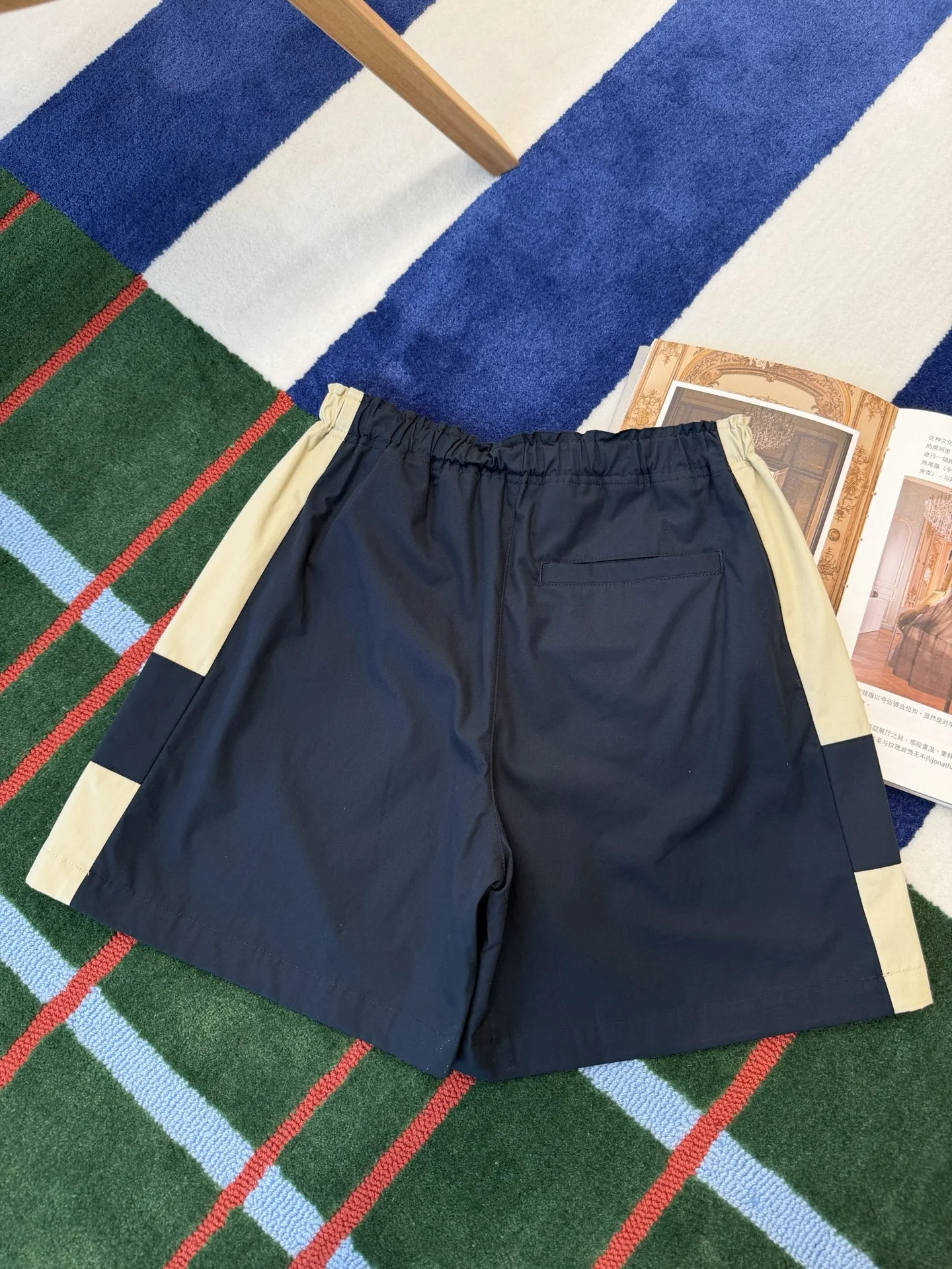 SAINT LAURENT Shorts Navy-Beige S-M-L C15202609061017 - Image 5