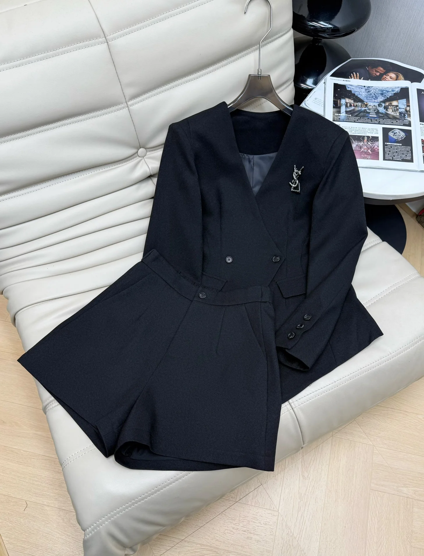 SAINT LAURENT Suits Black S-L D00202609060242