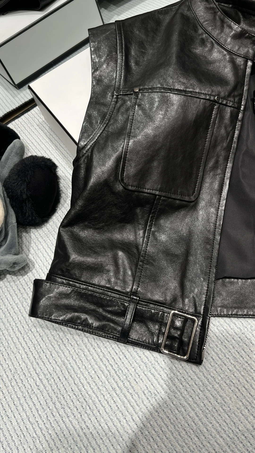 SAINT LAURENT Vests Sheep Leather Black S-XL D95202609063069 - Image 6