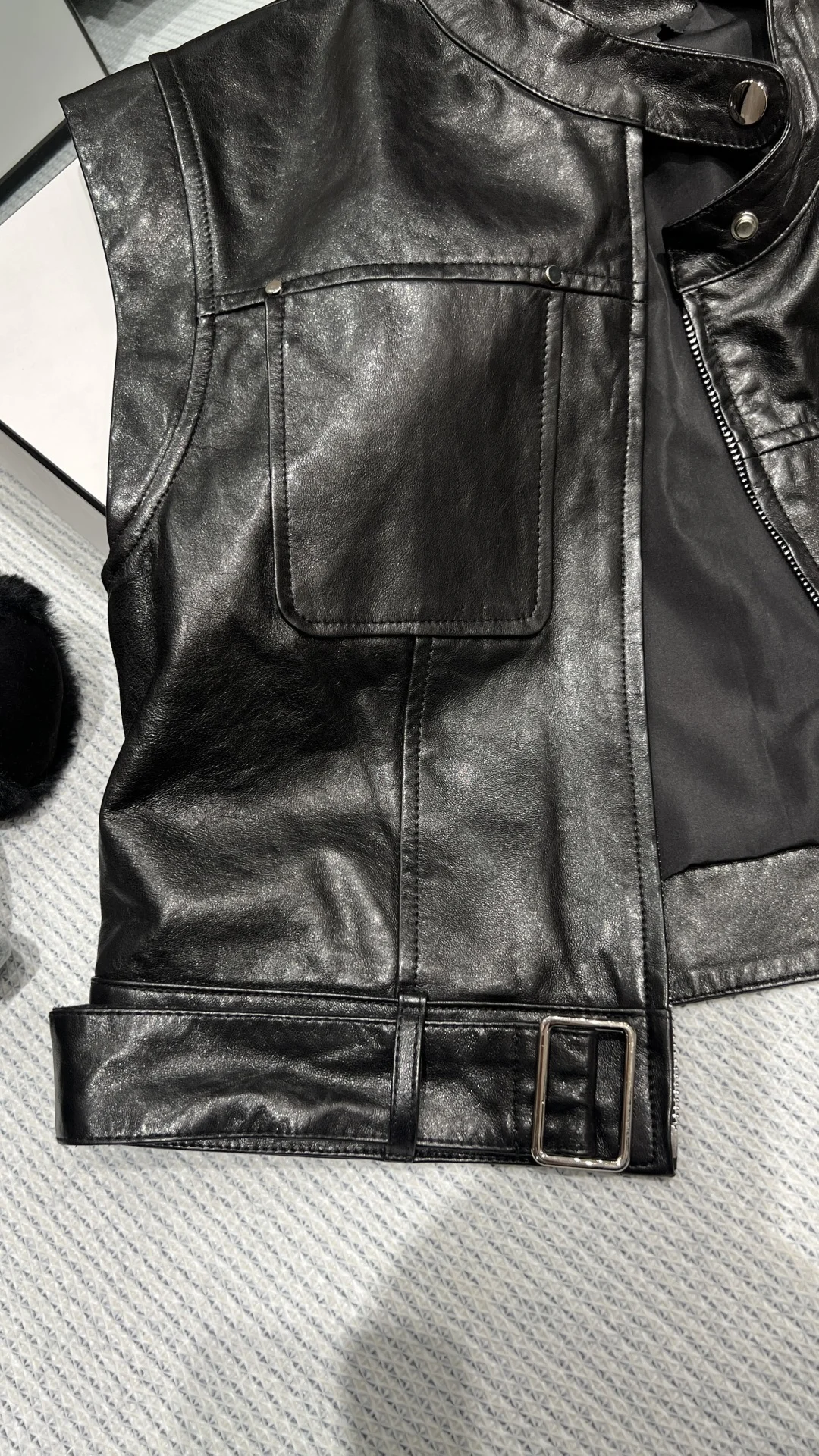 SAINT LAURENT Vests Sheep Leather Black S-XL D95202609063069 - Image 7