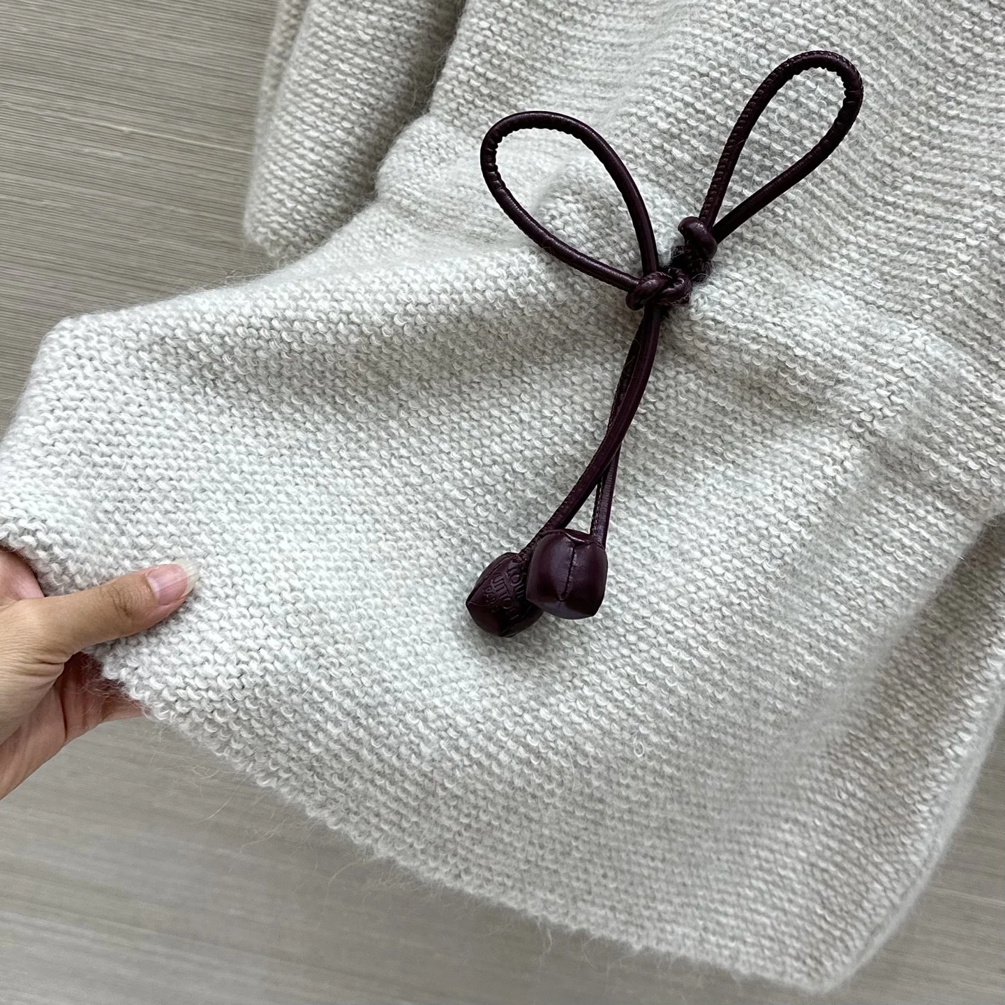 THE ROW Sweaters Cashmere Beige-Burgundy S-L D50202609062072 - Image 7