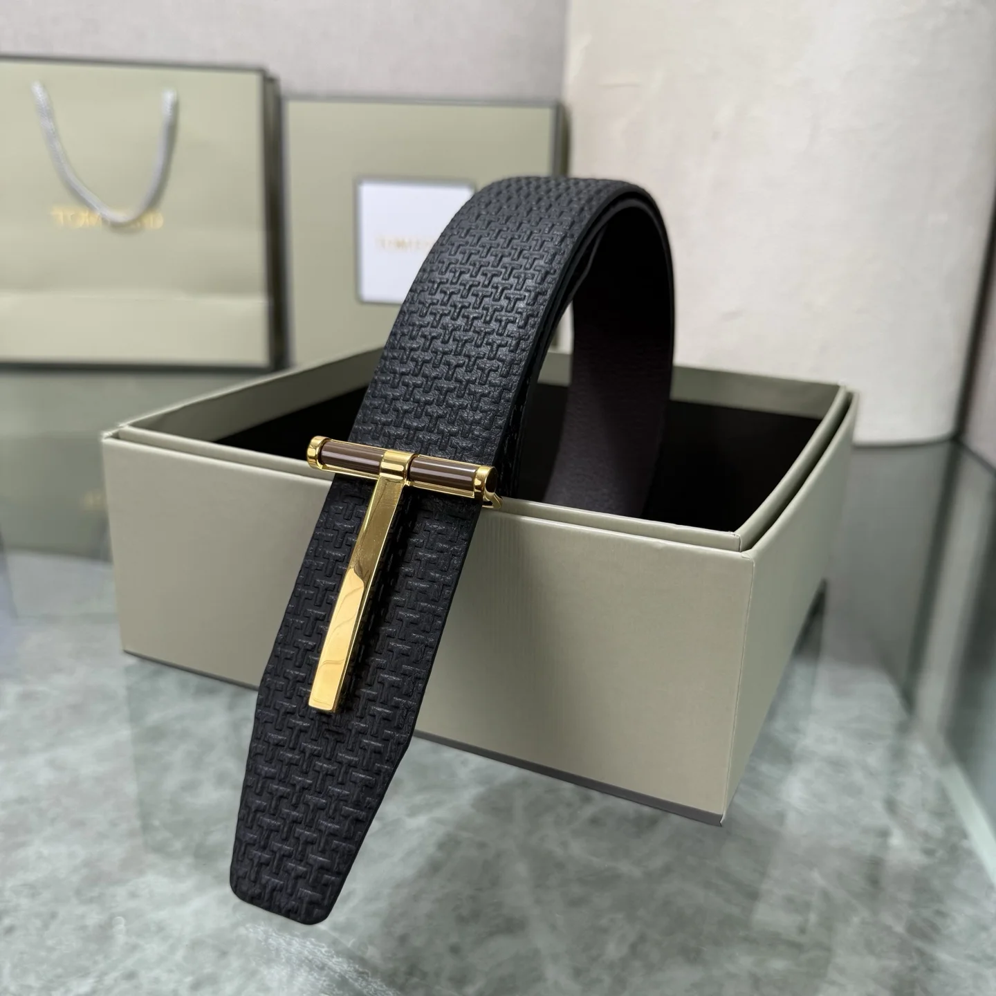 TOM FORD Belts Top-grain Leather Black-Gold A80202609070381 - Image 5