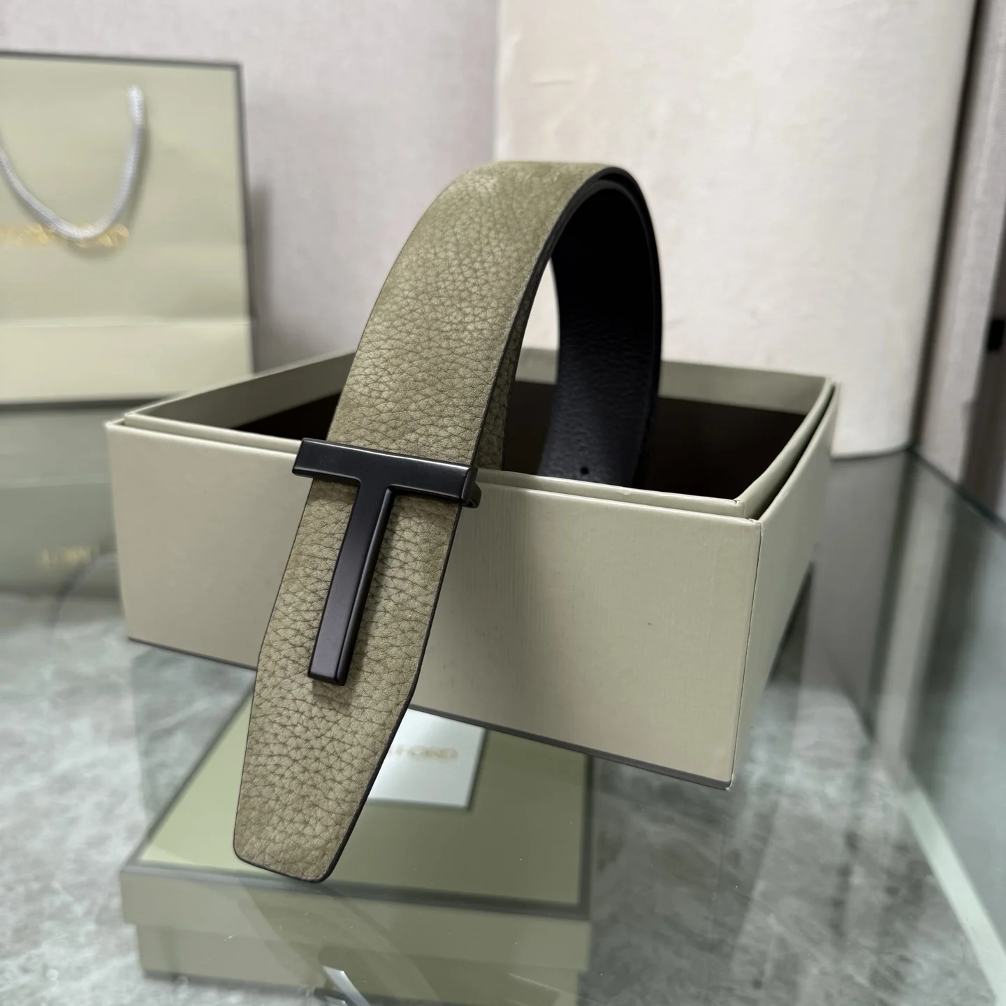 TOM FORD Belts Top-grain Leather Green-Black A70202609070320 - Image 5