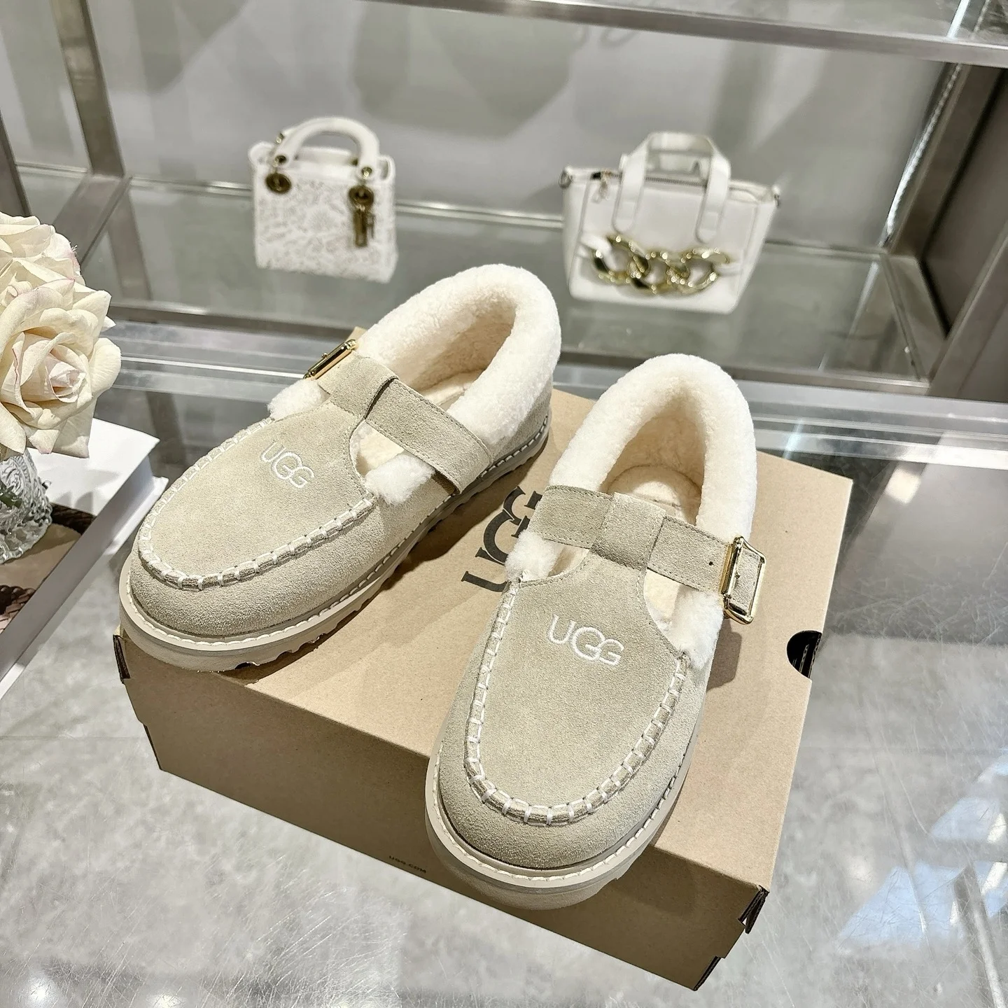 UGG Flats Suede Leather Beige-Cream EU36-40 B00202609111793 - Image 6