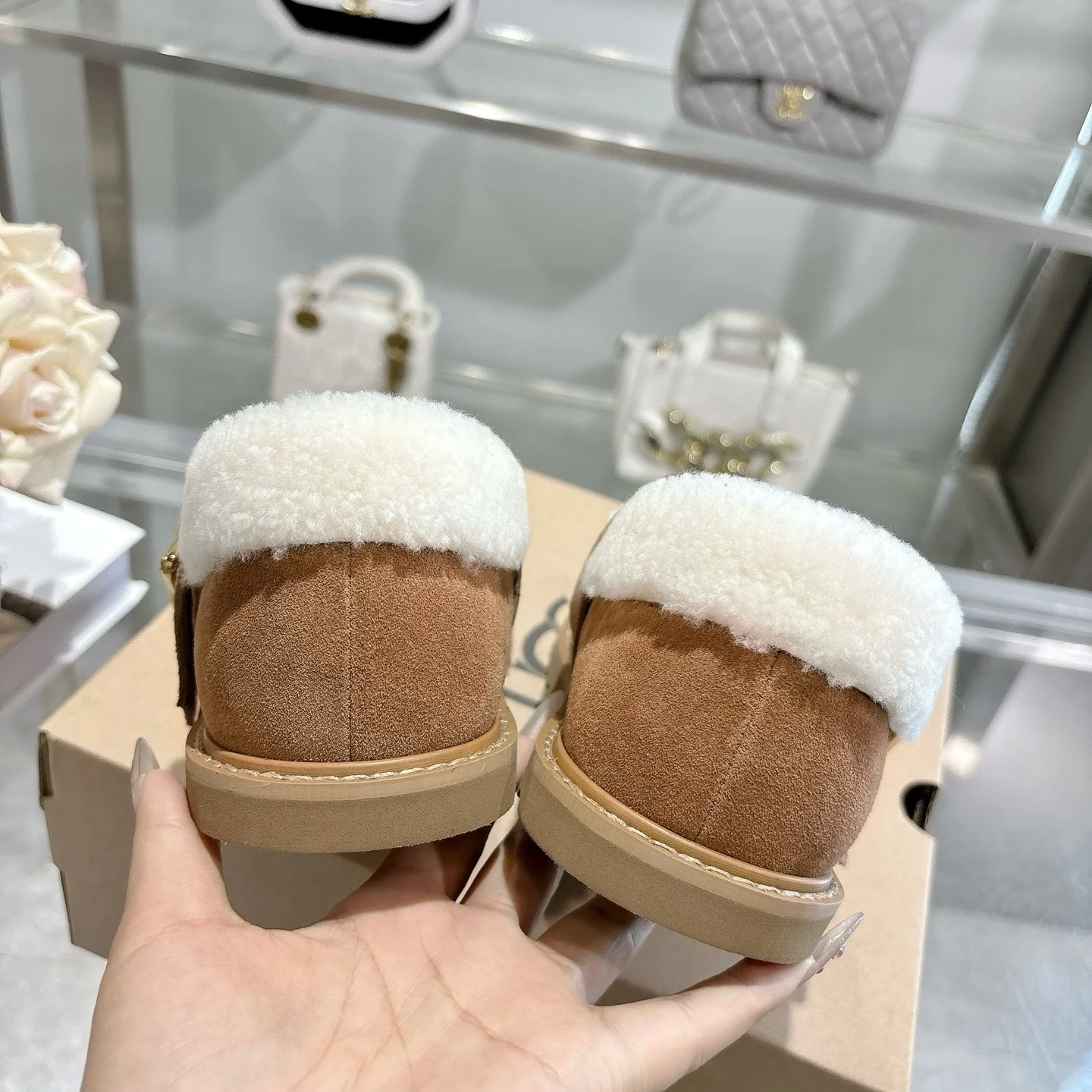 UGG Flats Suede Leather Brown-White EU36-40 B00202609111792 - Image 8