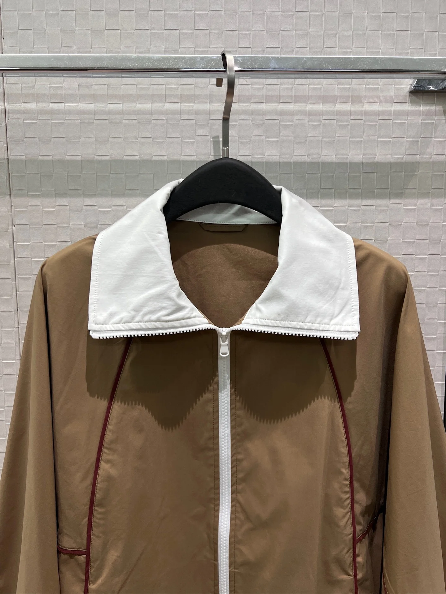 Uncategorized Jackets Brown-White S-L C10202609062794 - Image 2